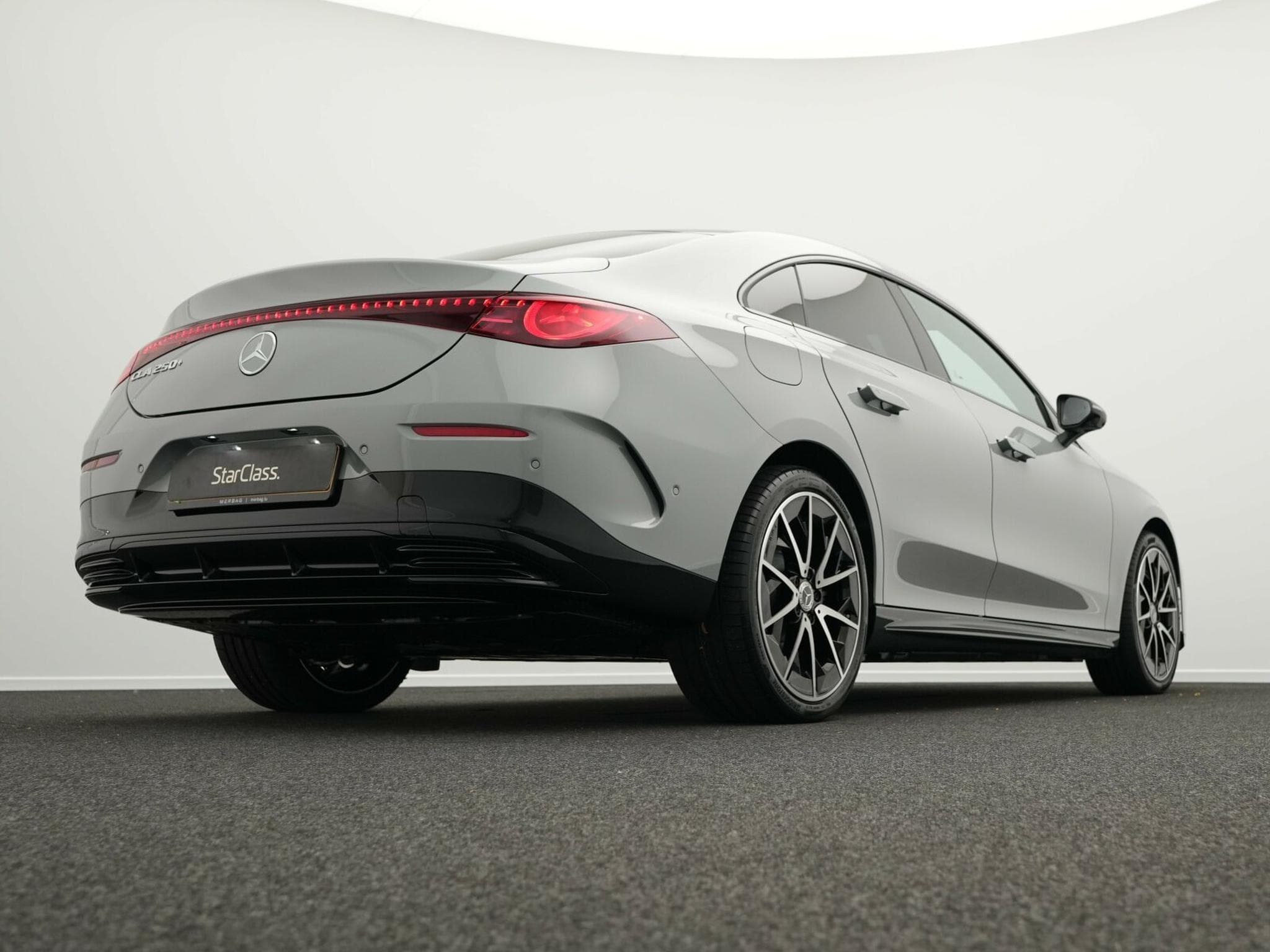 Mercedes CLA 250 + SPORT EDITION (1970) - Photo 9