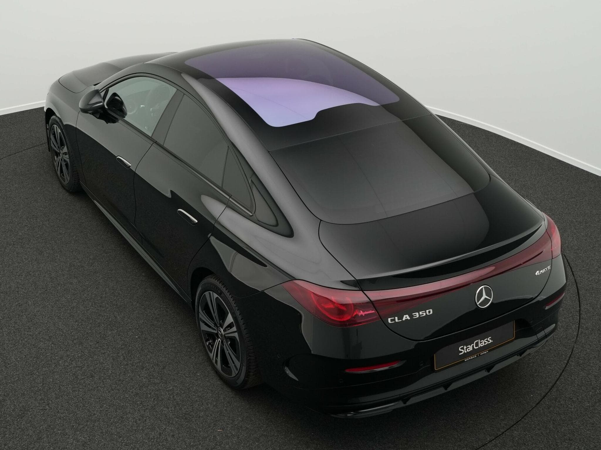 Mercedes CLA 350 4MATIC mit EQ Technologie (2025) - Foto 11