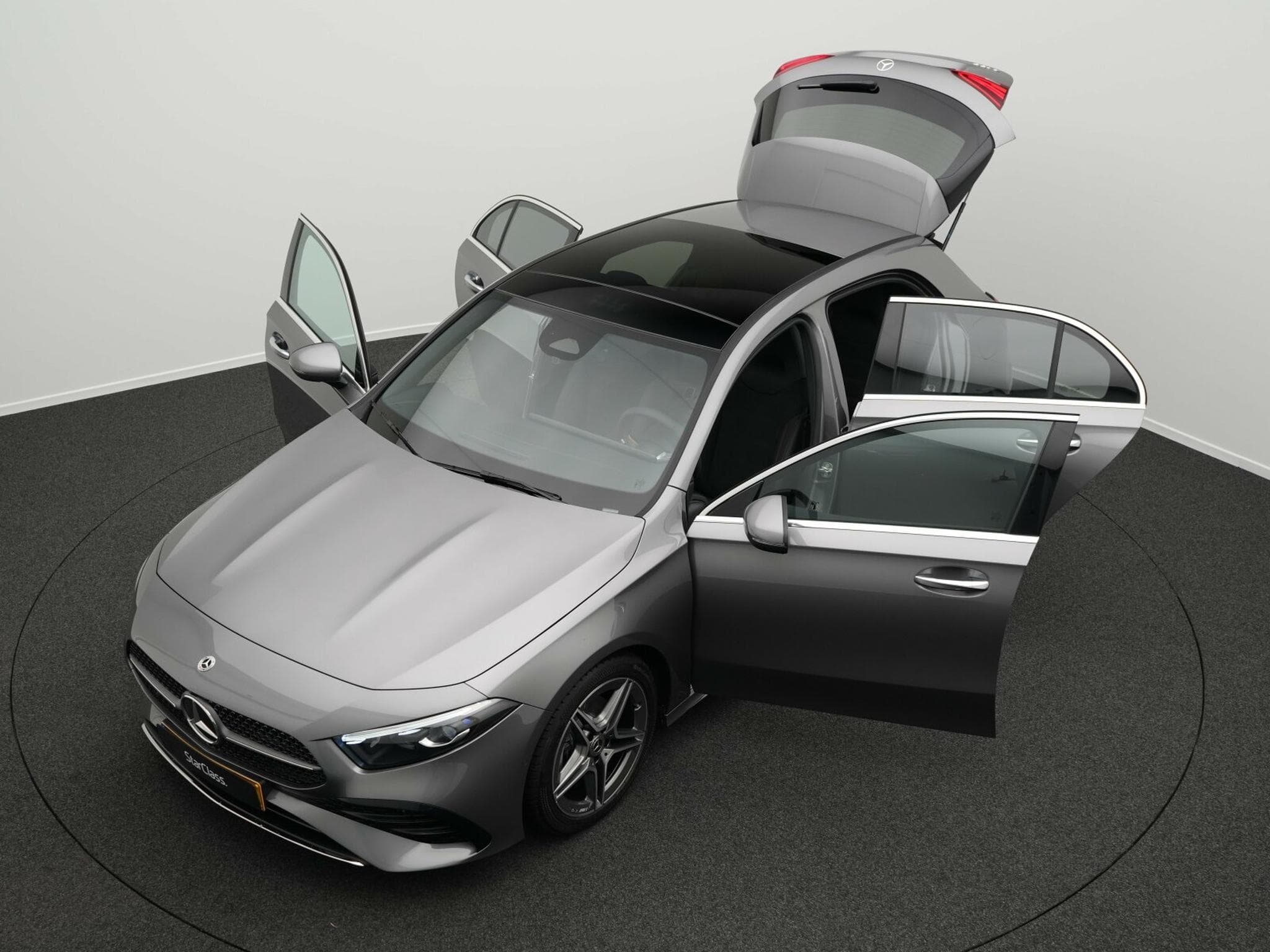 Mercedes A 180 Kompaktlimousine (2025) - Foto 12