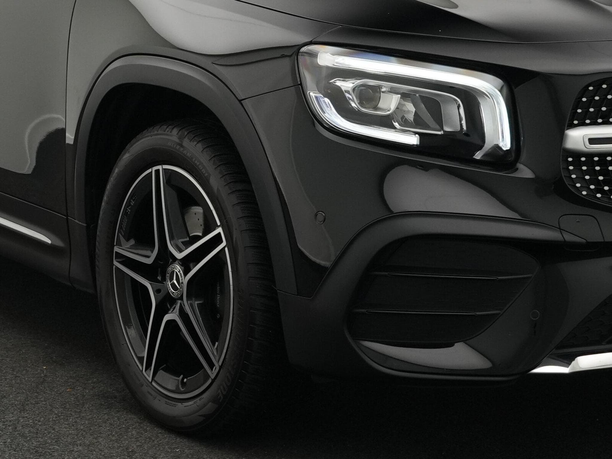 Mercedes GLB 200 AMG Line/Navi/Autom./Klima/LED (1970) - Foto 7