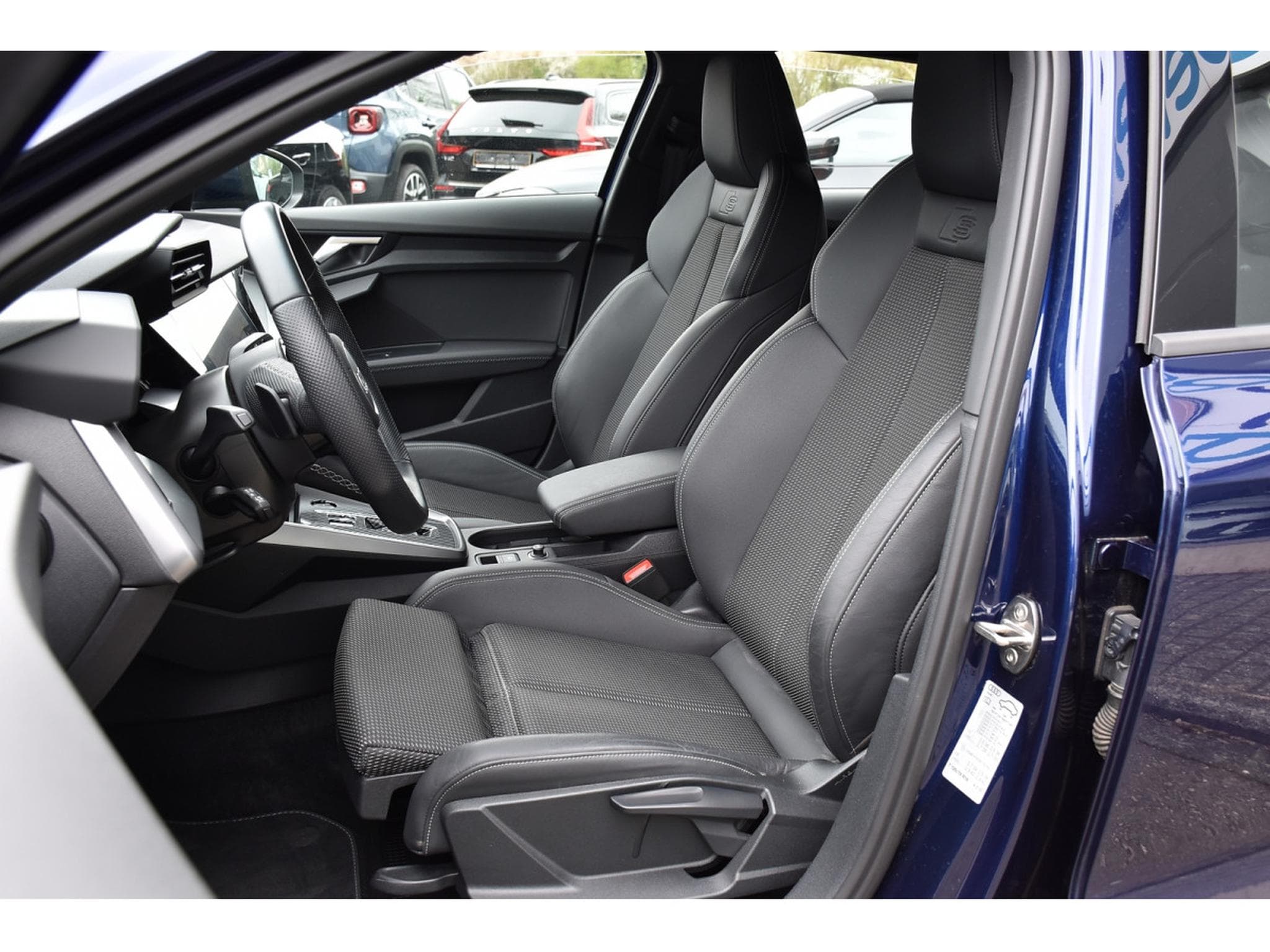 Audi A3 Sportback 35 TFSI S-Line S-Tronic ACC GPS LANE PARK 1° MAIN (2024) - Photo 6