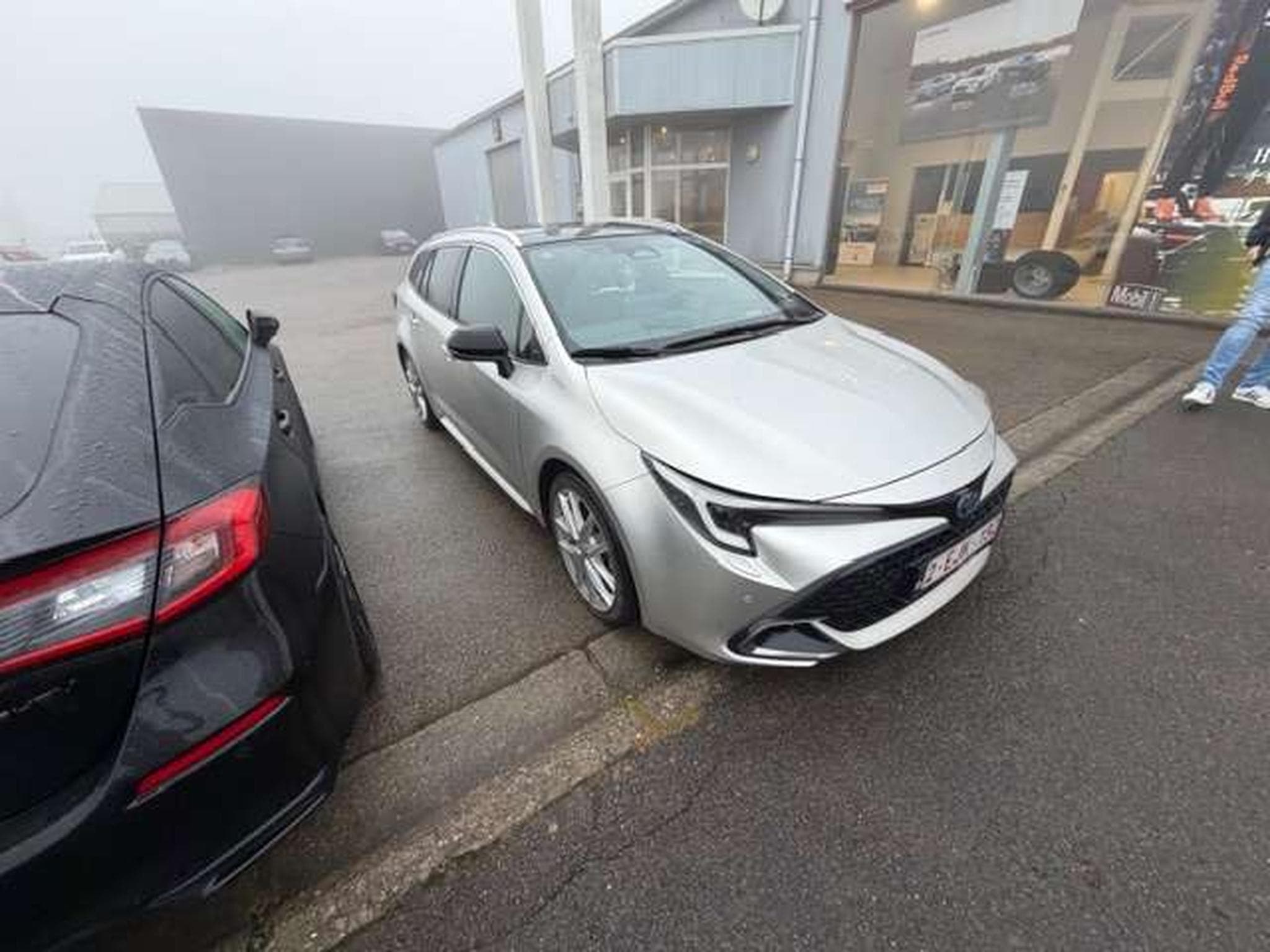 Toyota Corolla Corolla TS Hybrid 1.8 Premium e-CVT GPF Premium (2025) - Photo 10