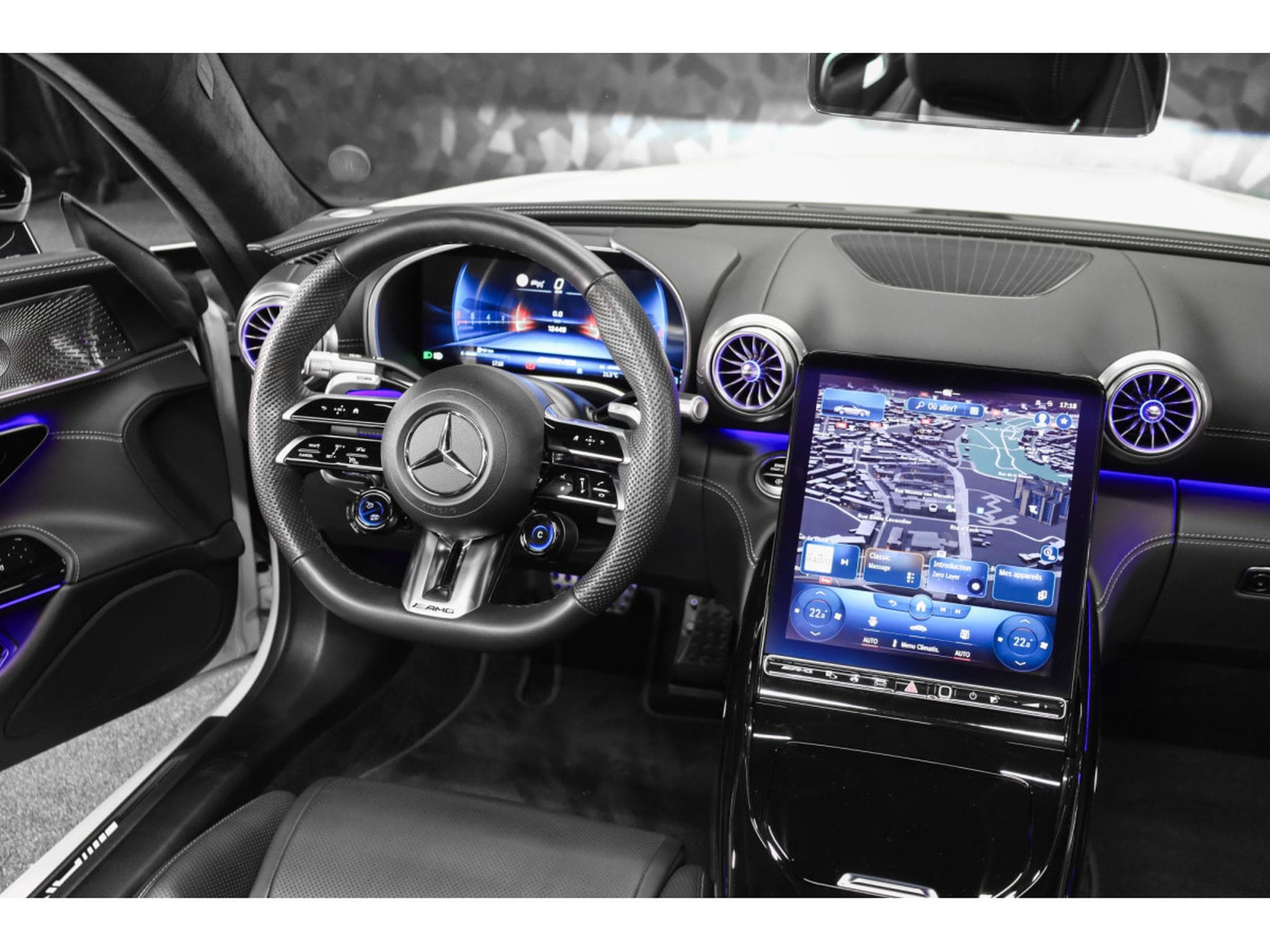 Mercedes SL 63 AMG 4 MATIC + / MANUFAKTUR Opalite White Magno (2022) - Photo 13