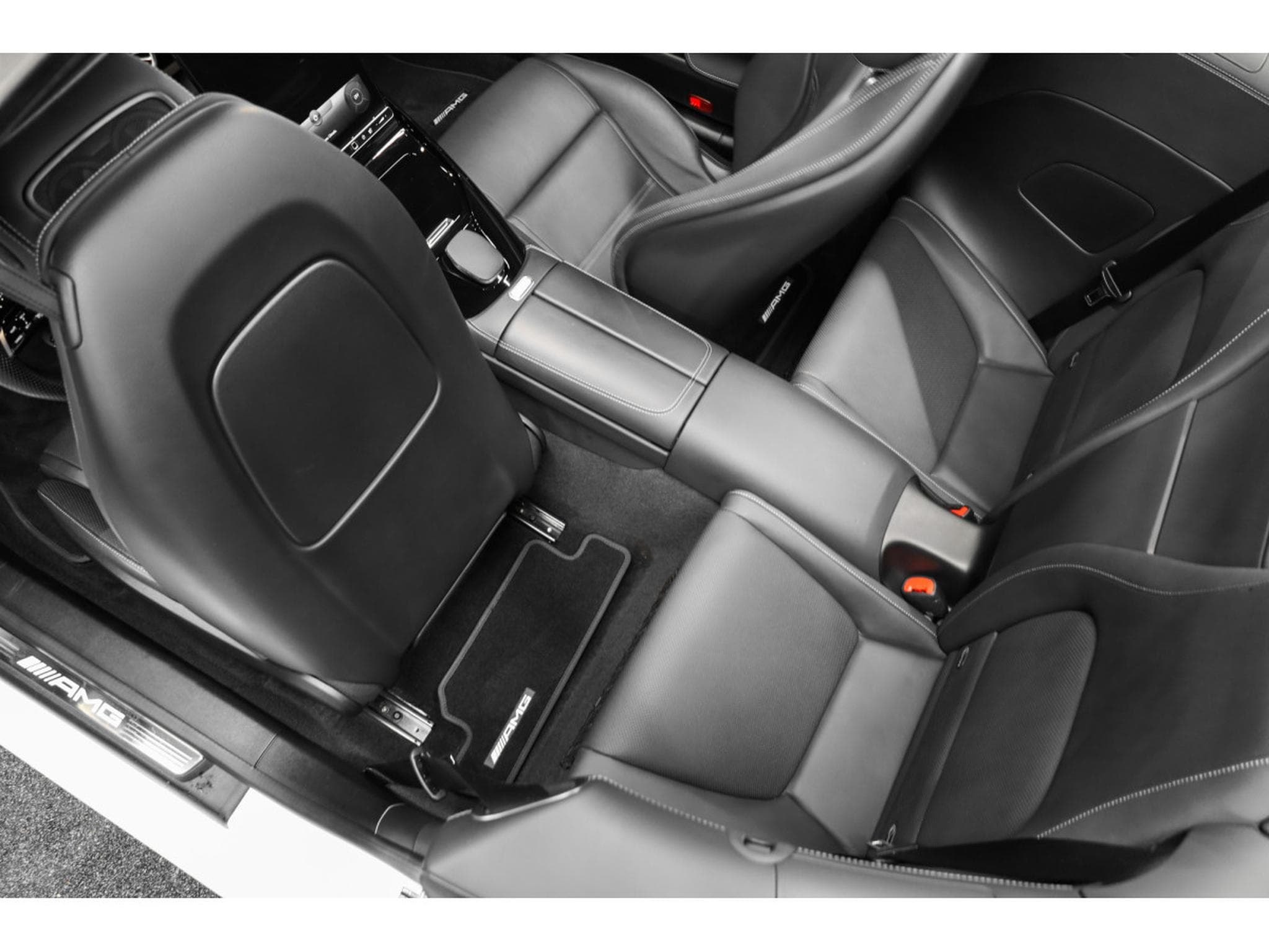 Mercedes SL 63 AMG 4 MATIC + / MANUFAKTUR Opalite White Magno (2022) - Photo 21