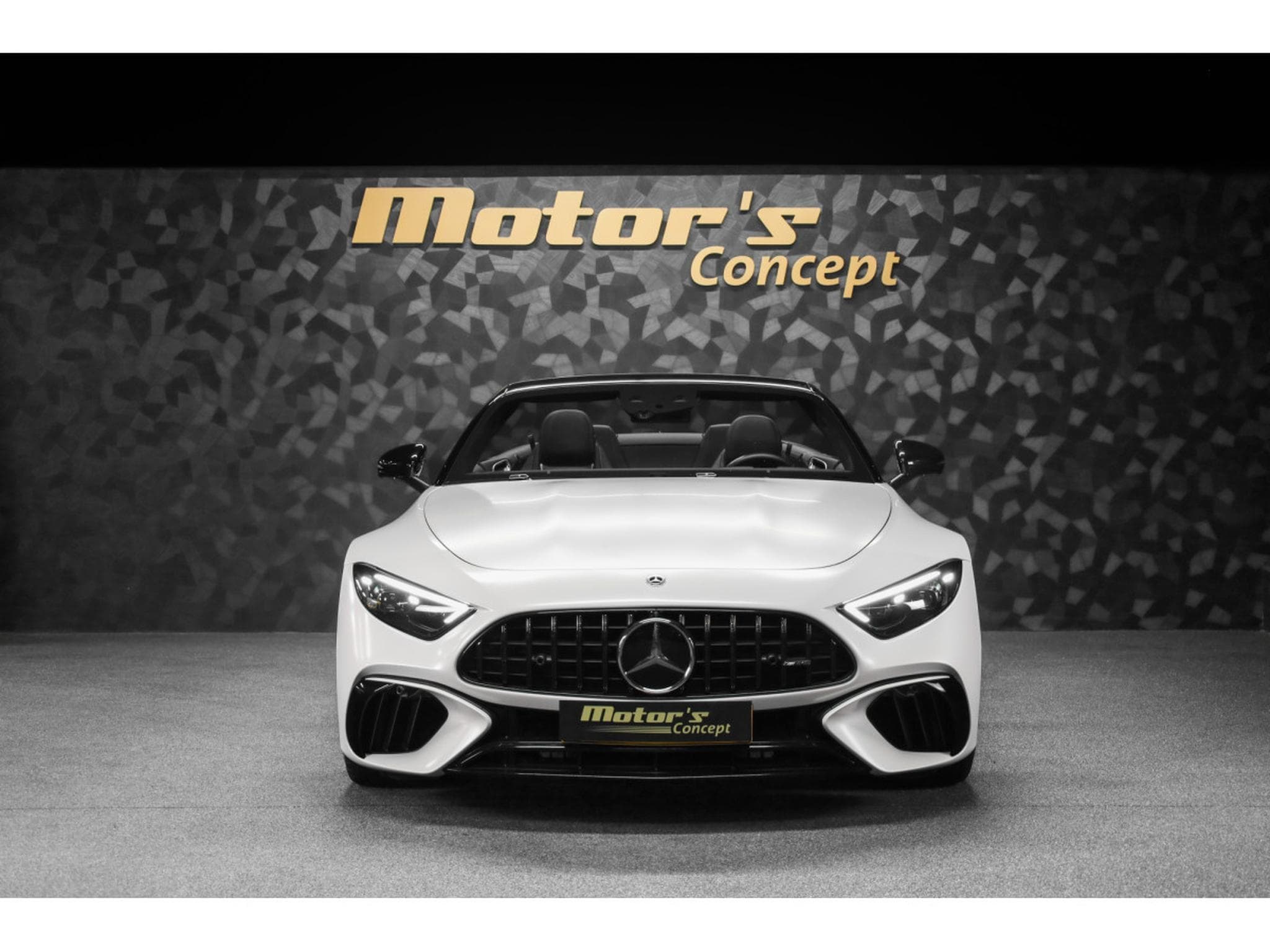 Mercedes SL 63 AMG 4 MATIC + / MANUFAKTUR Opalite White Magno (2022) - Photo 4