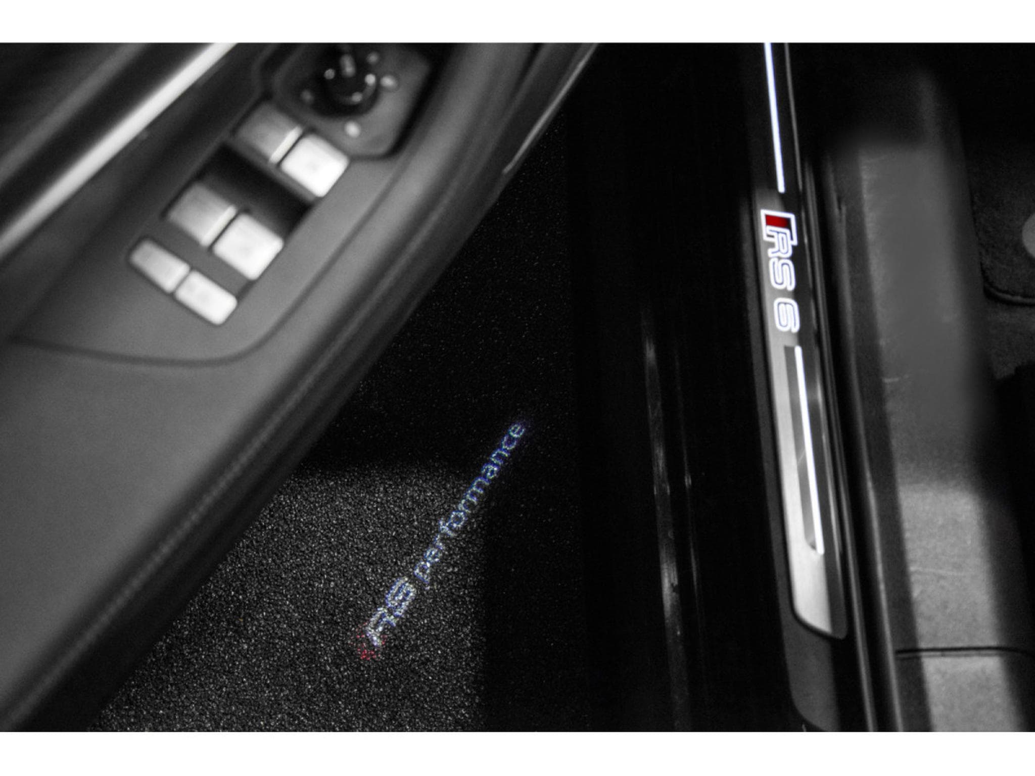 Audi RS6 C8 PERFORMANCE (2023) - Photo 27