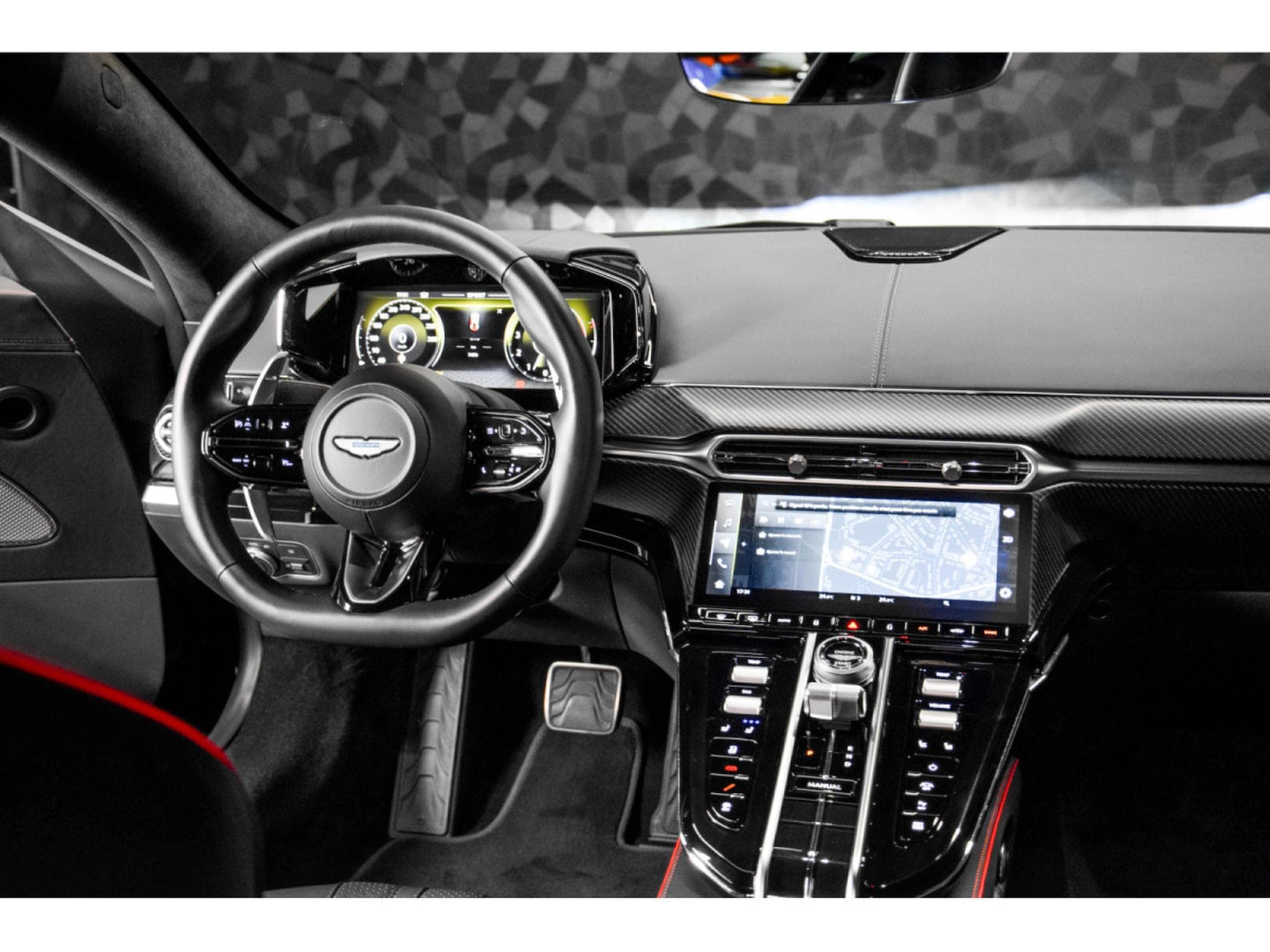 Aston-Martin V8 Vantage V8 Coupé (2025) - Photo 12