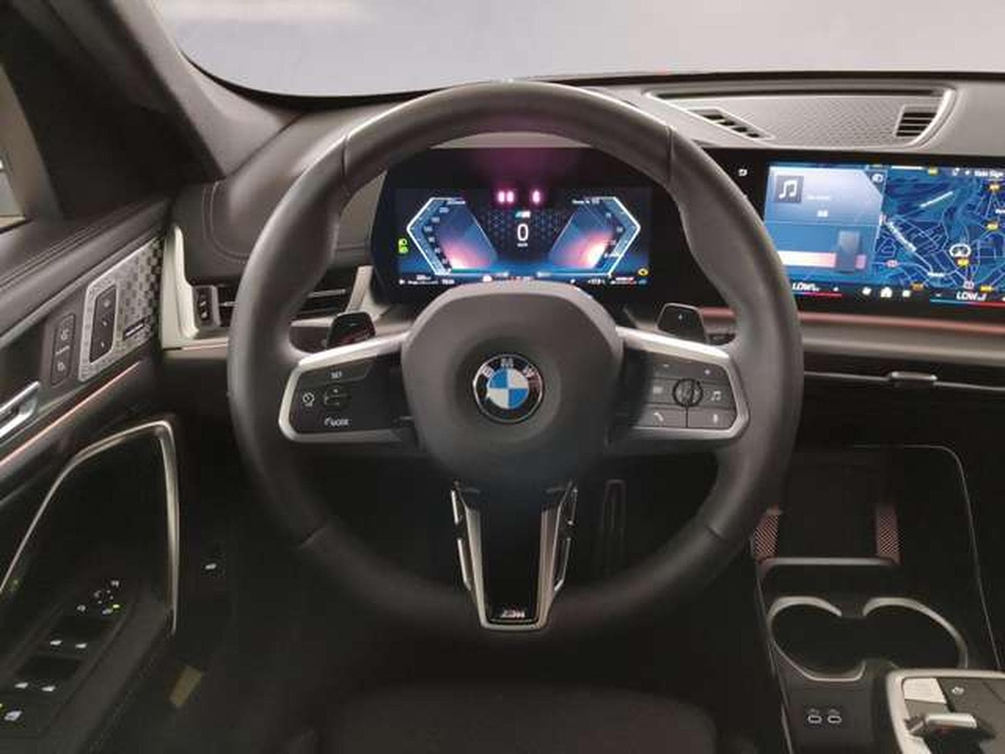 BMW X1 xDrive23d Head-Up HK HiFi DAB (2025) - Foto 12