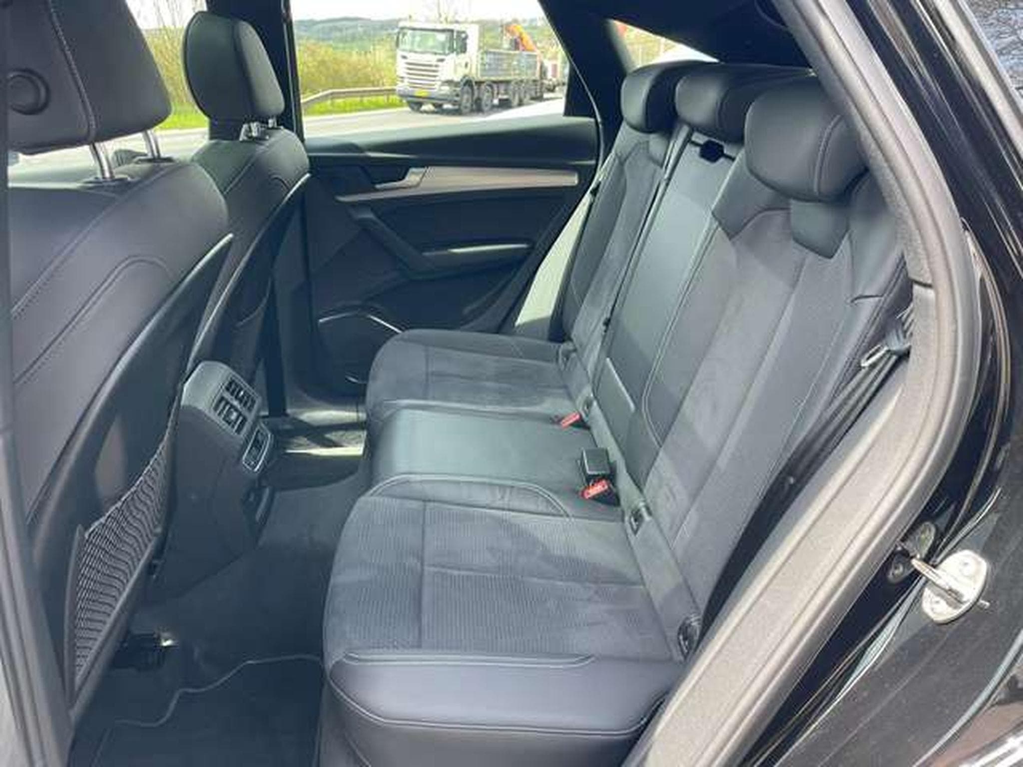 Audi Q5 40TDIquattro S tronic S line-JUSQU'A4ANS GARANTIE (2022) - Photo 24