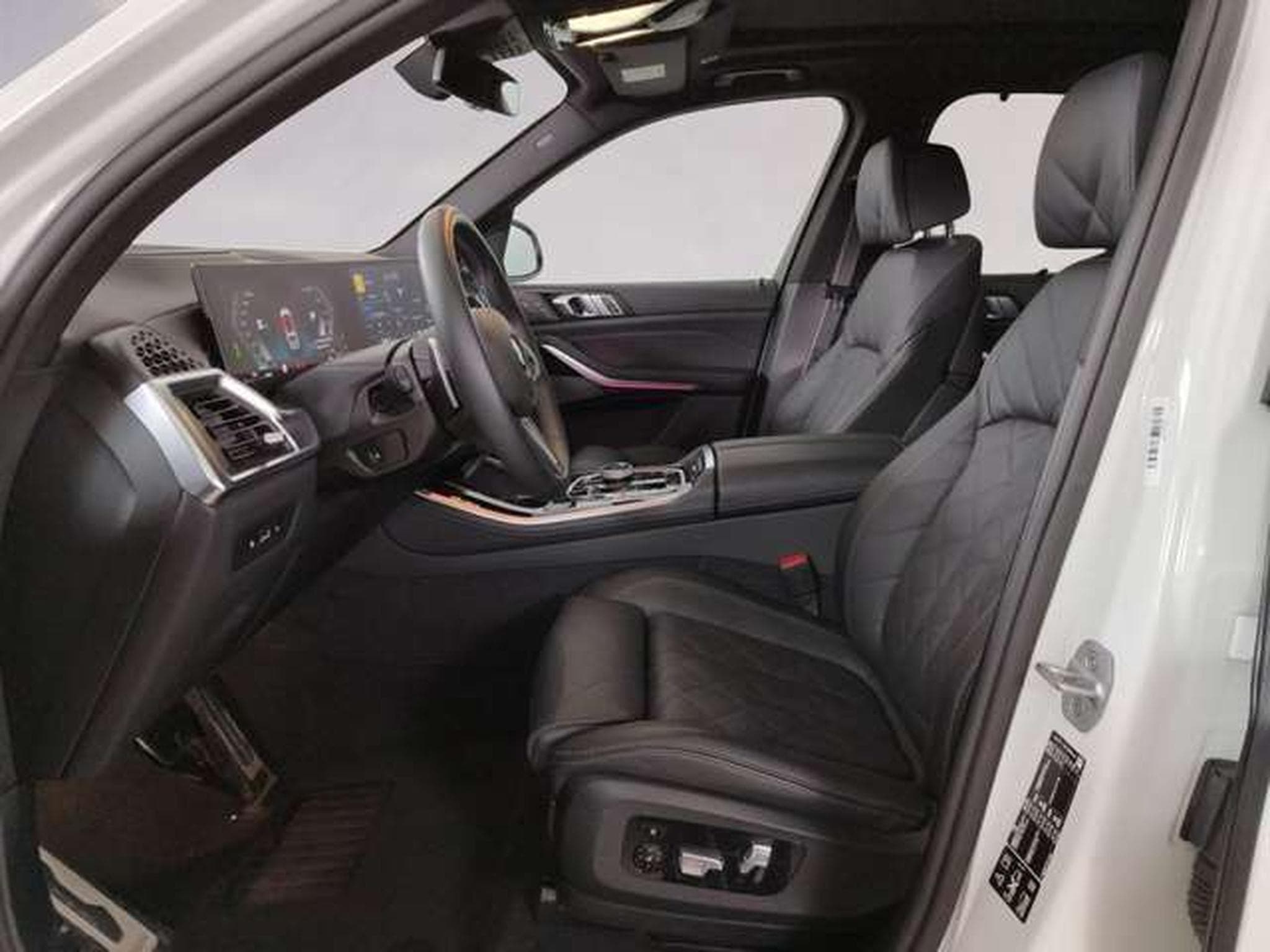 BMW X5 M60i xDrive HK HiFi DAB LED (2025) - Photo 9