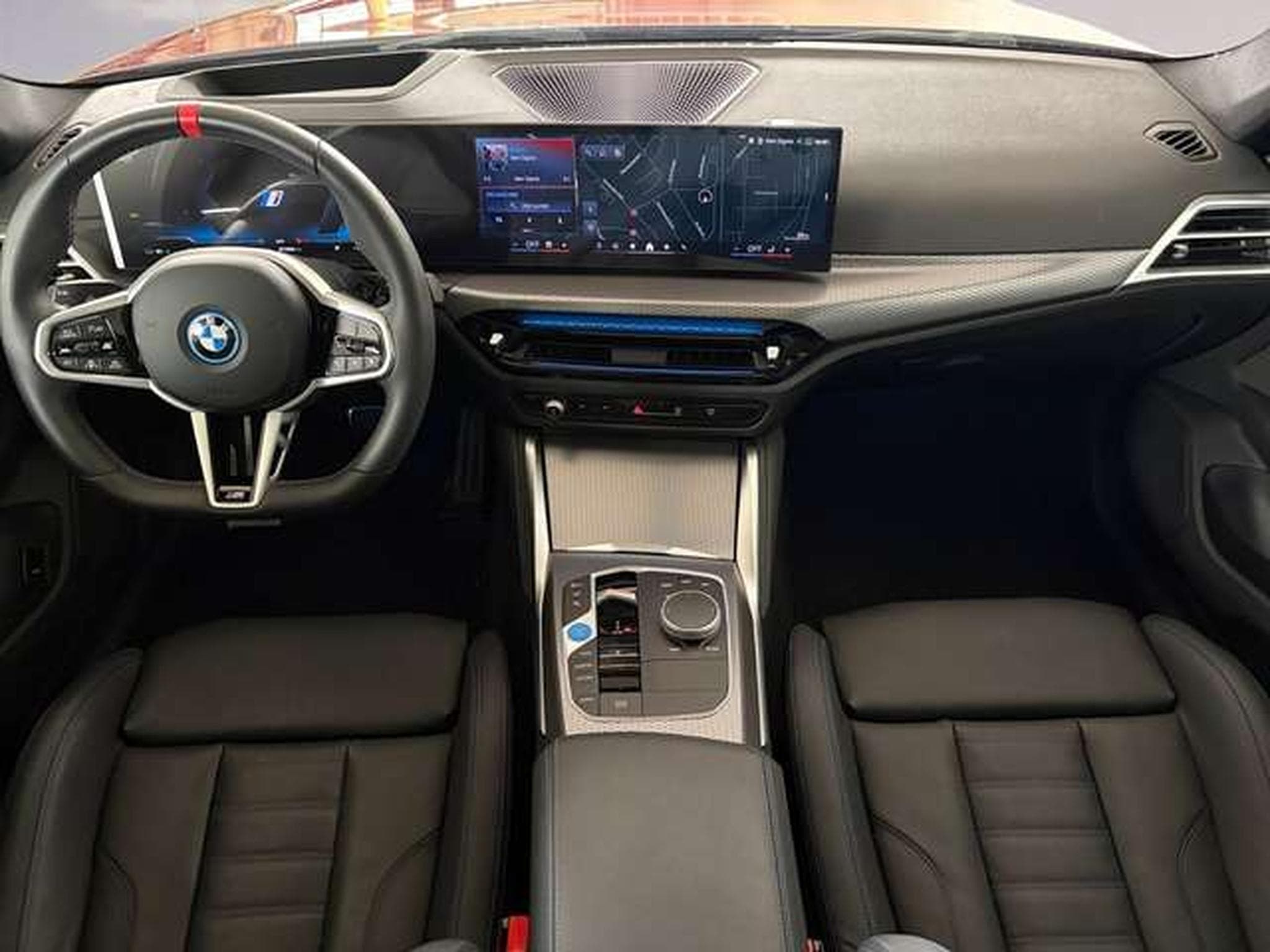 BMW i4 M50 DAB LED (2025) - Foto 6