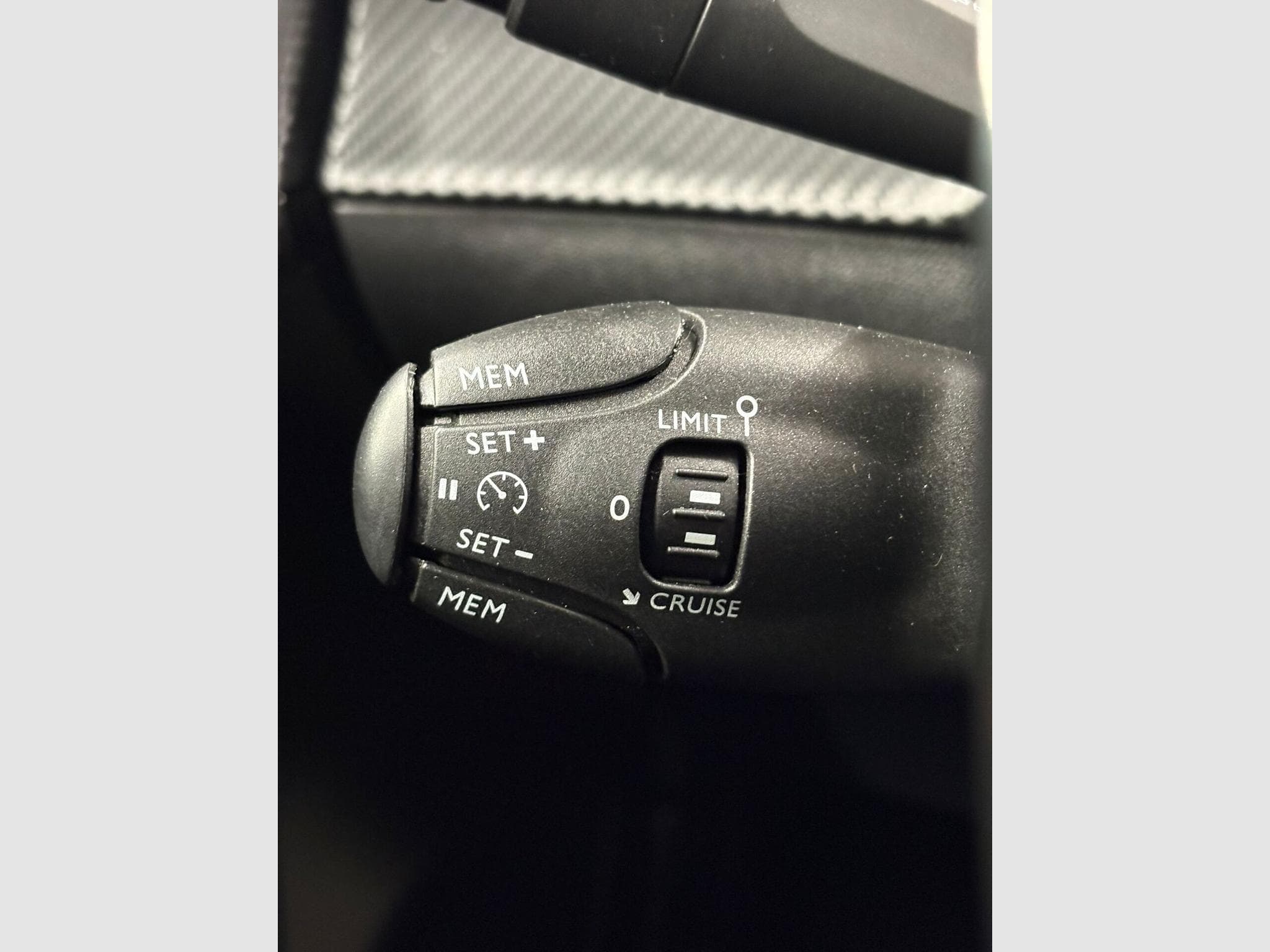 Peugeot 208 Active -  PureTech 75 BVM5 (2021) - Foto 12