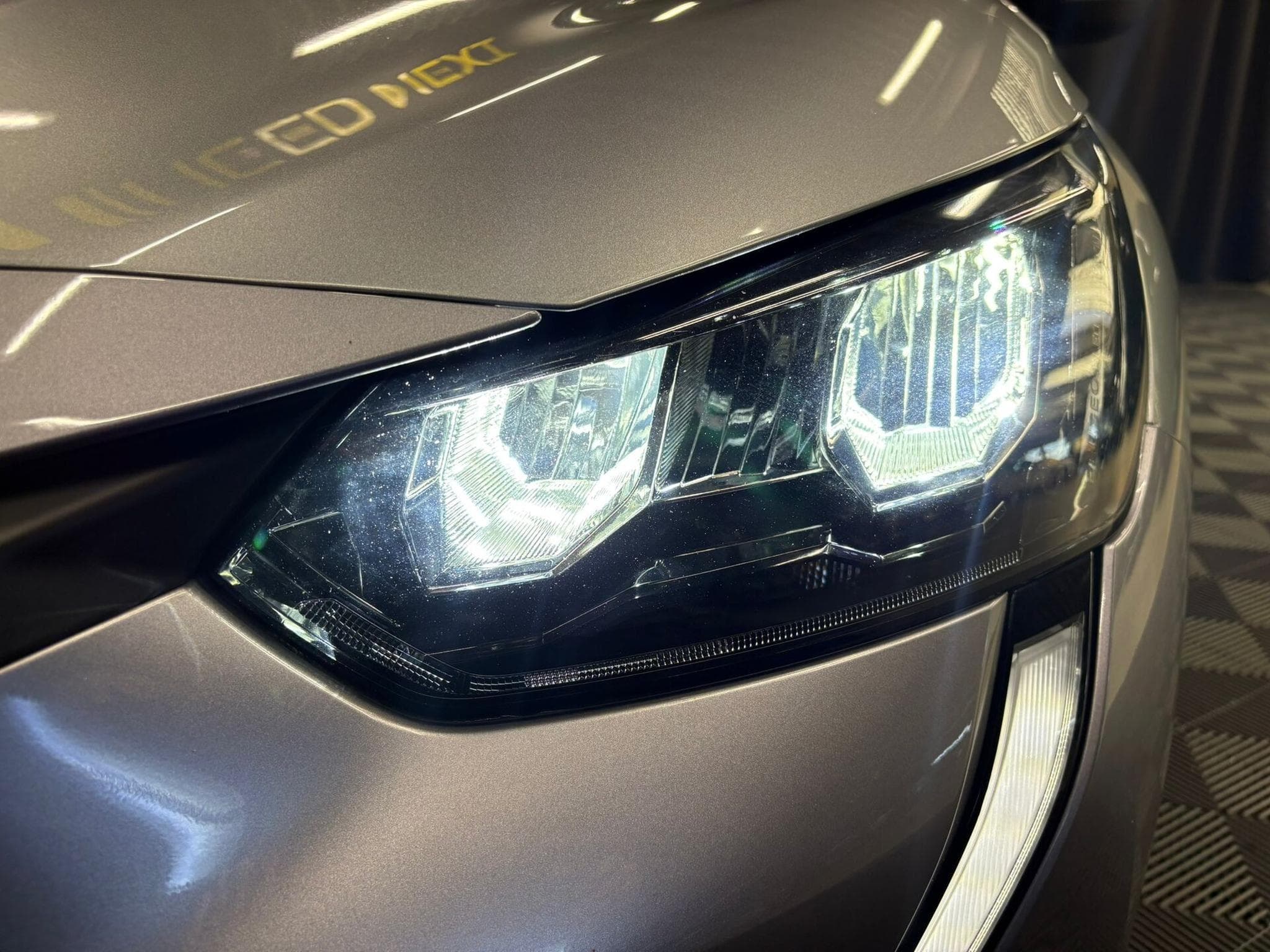 Peugeot 208 Active -  PureTech 75 BVM5 (2021) - Foto 6