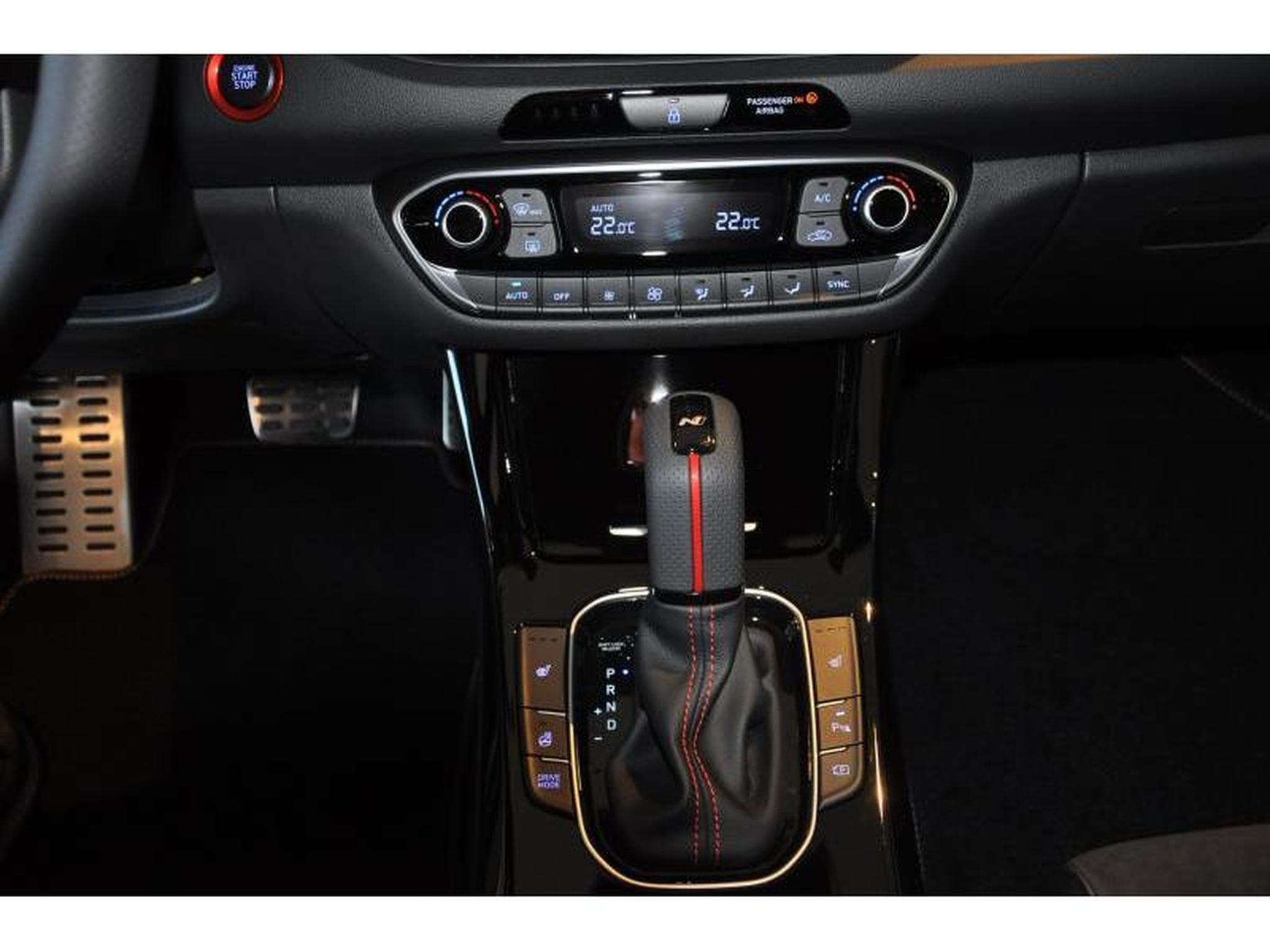 Hyundai i30 WAGON SKY N-LINE SENSATION 150 7AUTO (2026) - Photo 19