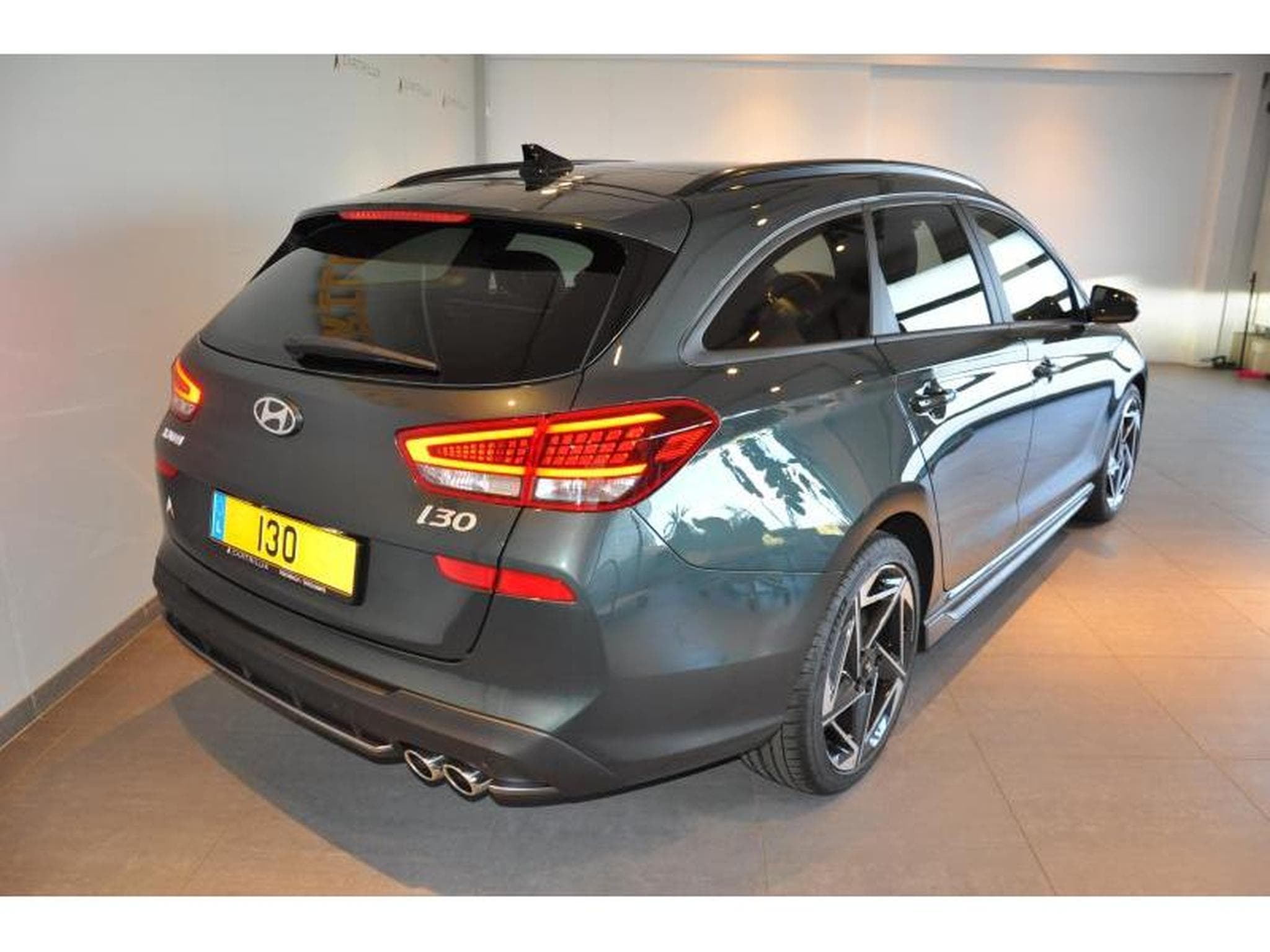 Hyundai i30 WAGON SKY N-LINE SENSATION 150 7AUTO (2026) - Photo 3