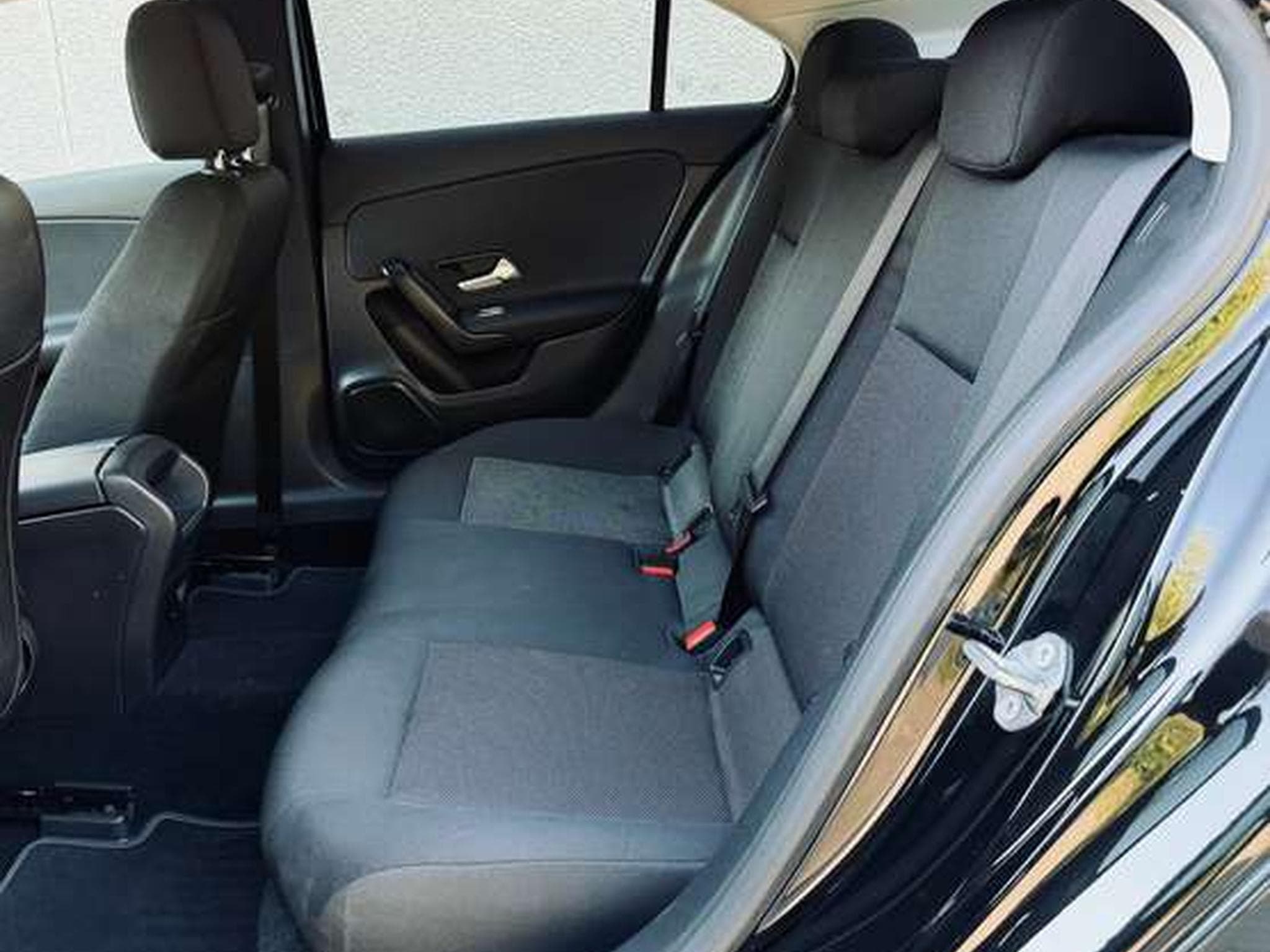 Mercedes A 180 A 180 d Business Solution Essential (2022) - Photo 13