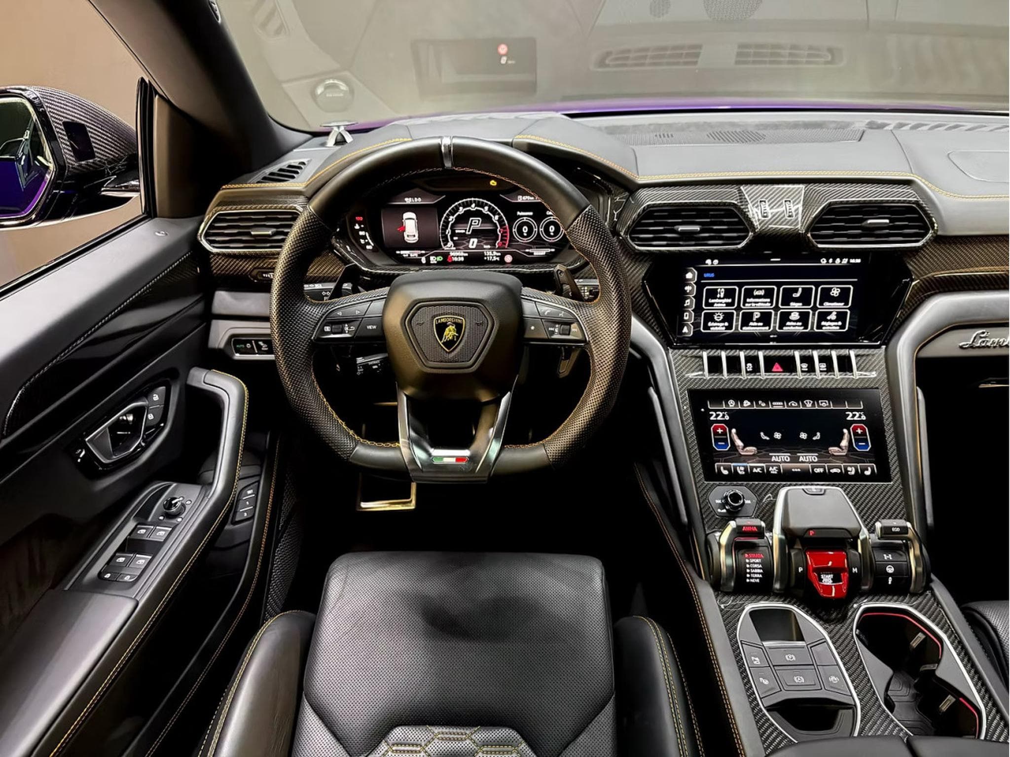 Lamborghini Urus FULL PPF / B&O 3D / FULL CARBON / WARRANTY 2027 / 23" (2022) - Photo 12