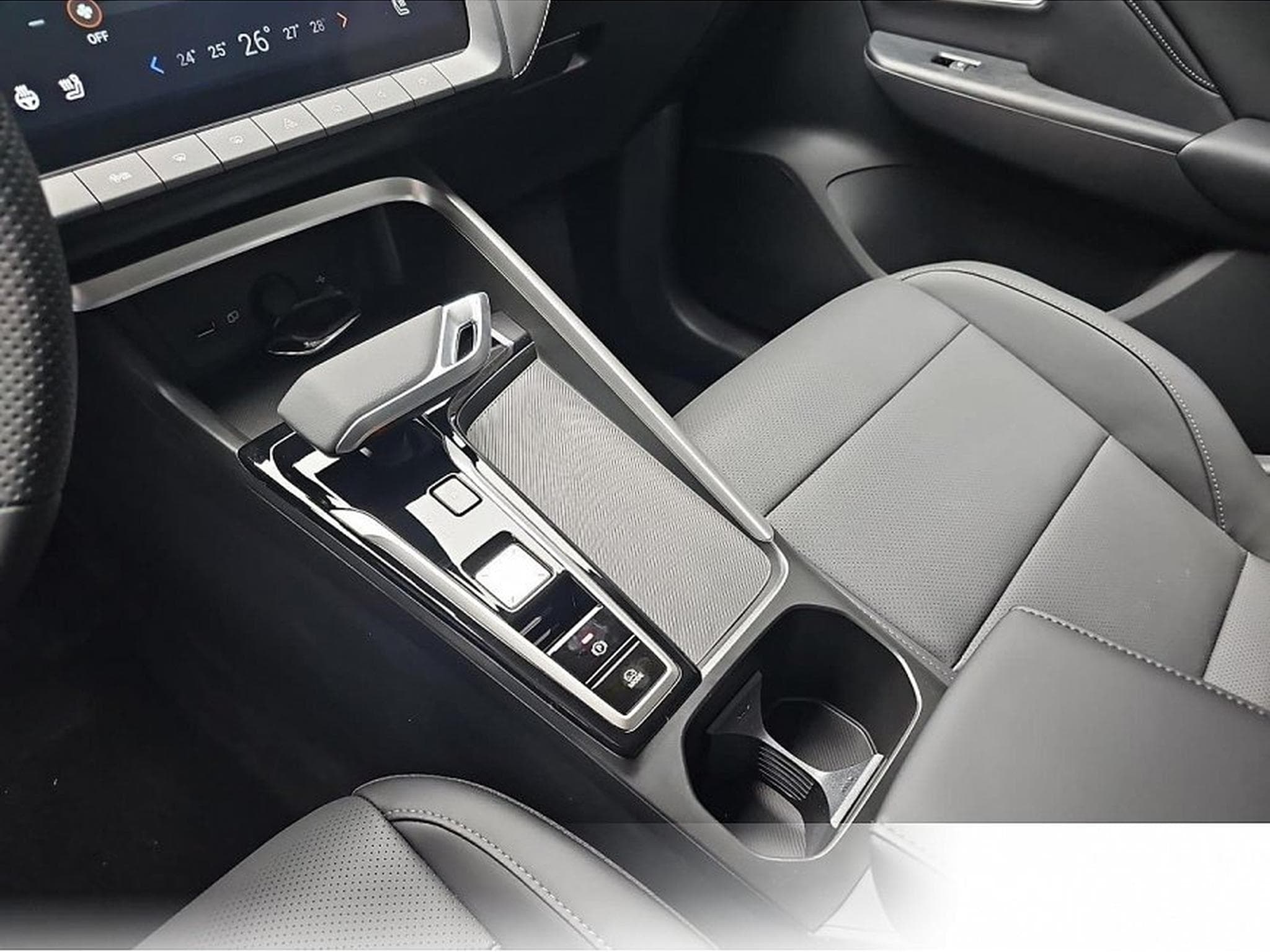 MG ZS (2026) - Photo 11