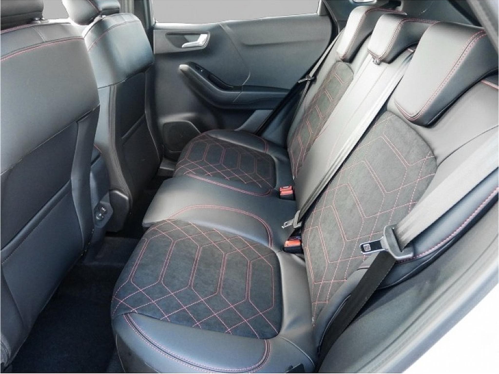 Ford Puma (2024) - Photo 5