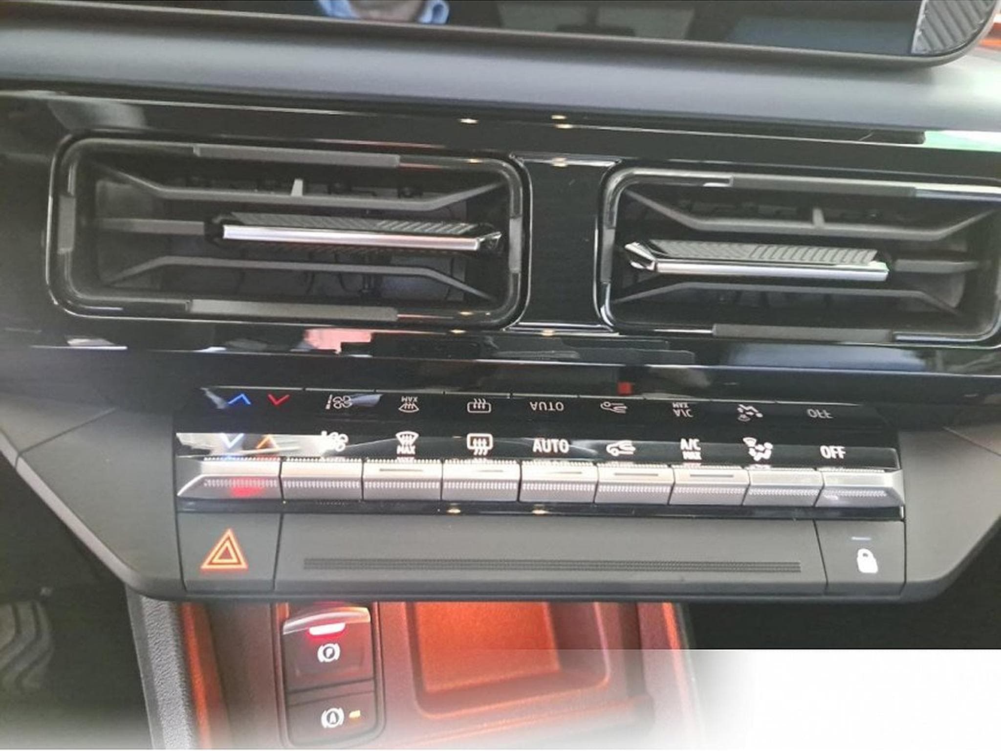 Nissan Micra (2026) - Photo 10