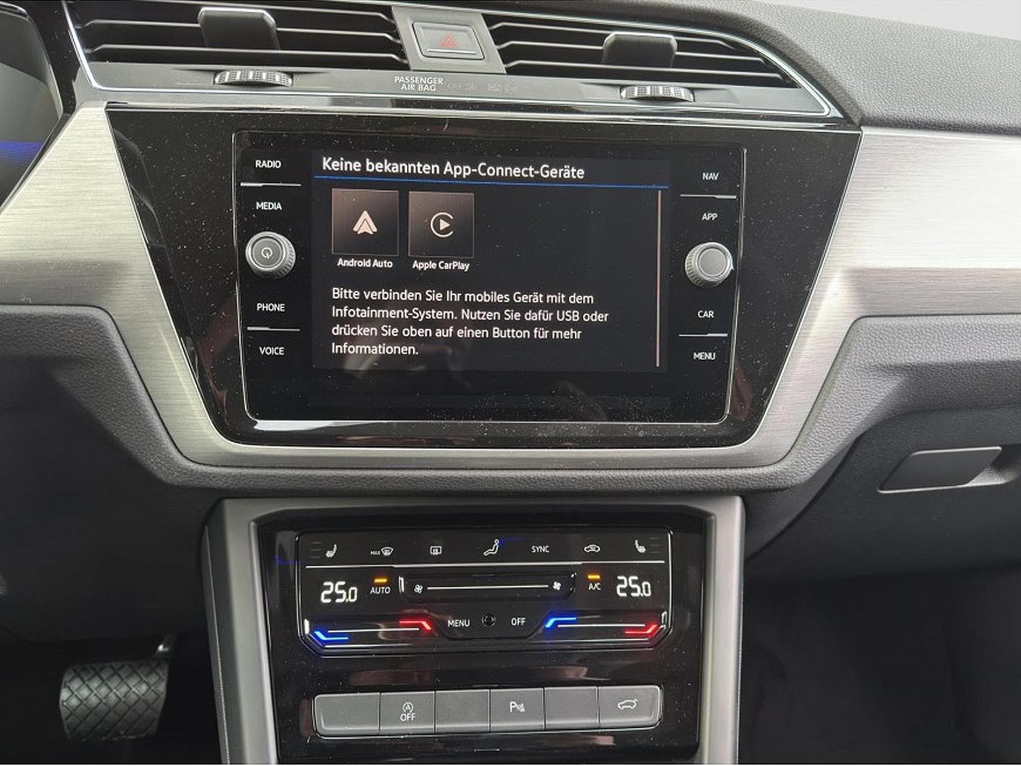 VW Touran (2026) - Photo 20