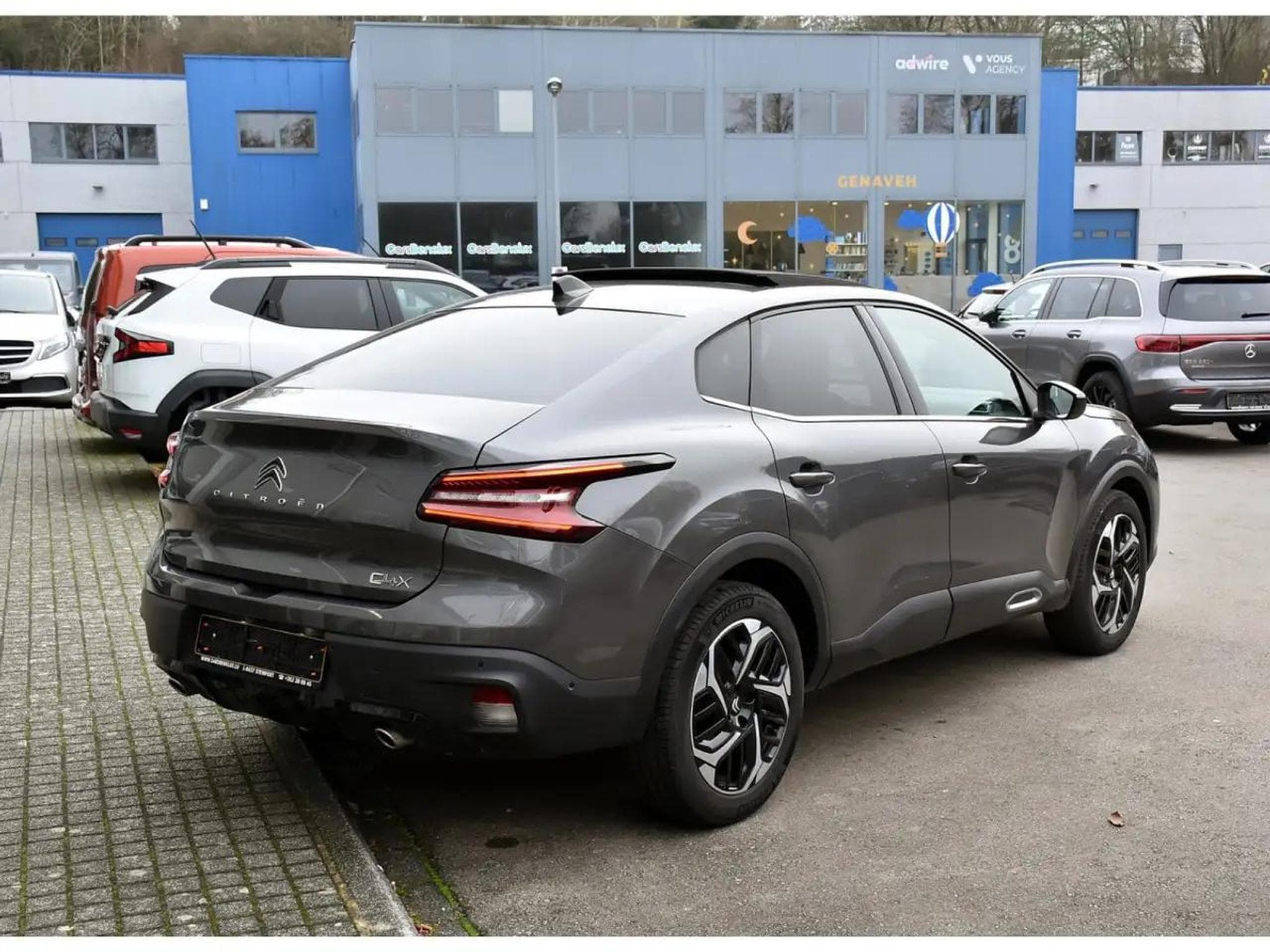 Citroën C5 X (2023) - Photo 4