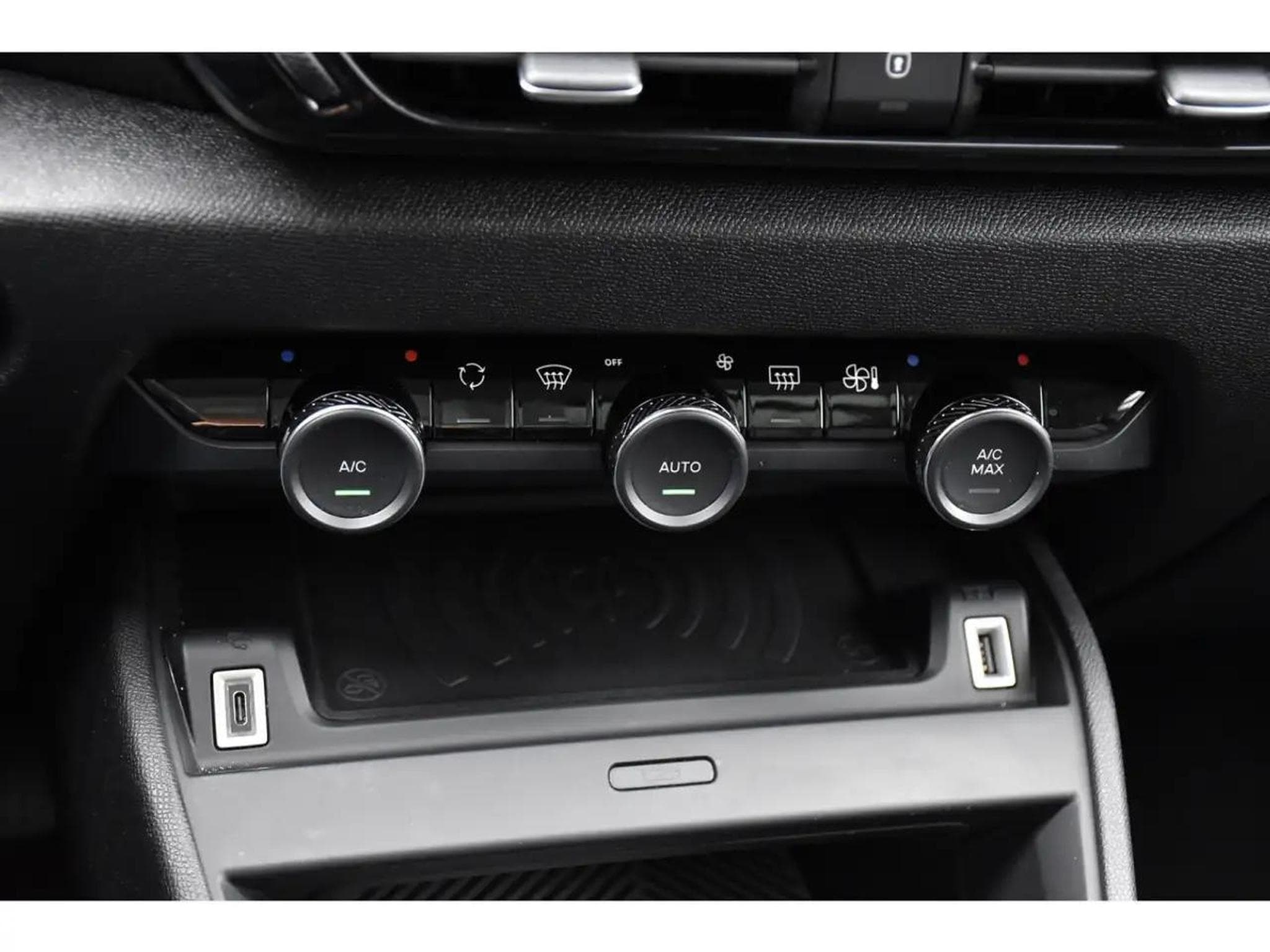 Citroën C4 (2024) - Photo 21