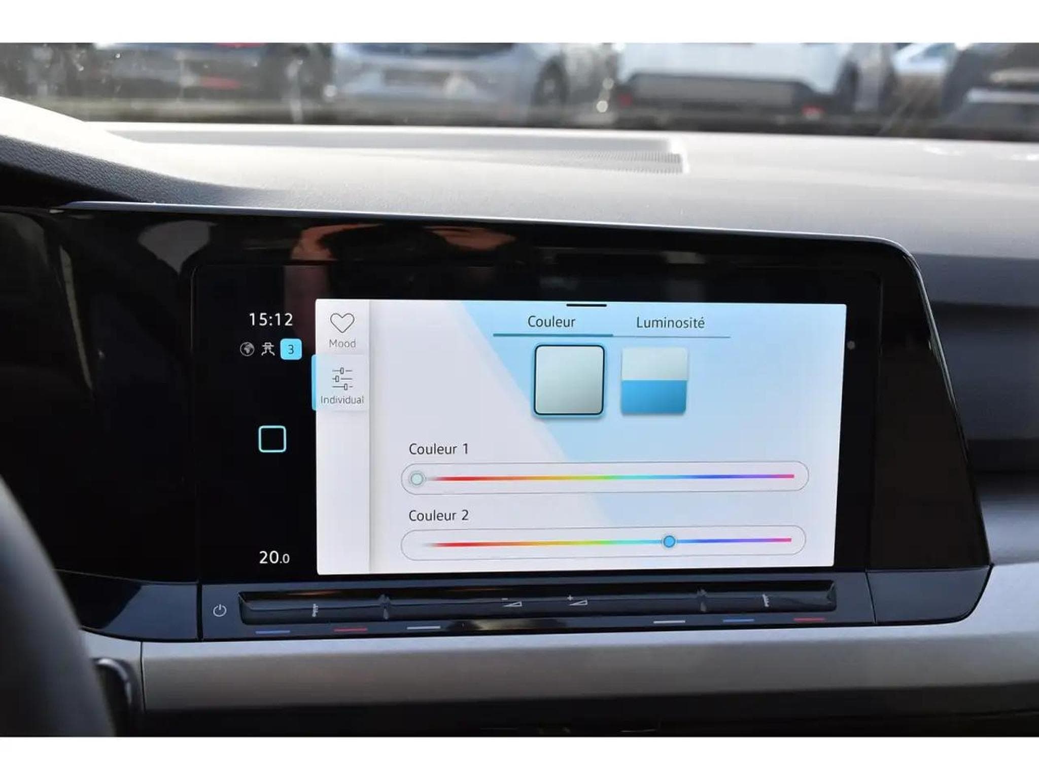 VW Golf (2024) - Foto 18