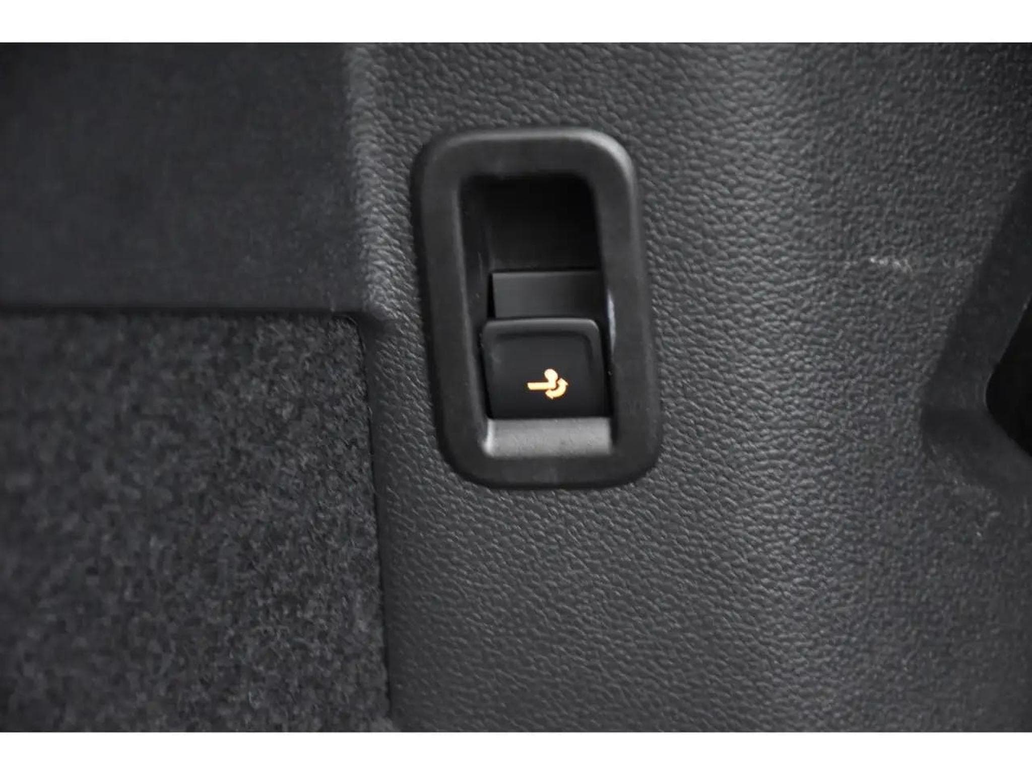 VW Golf (2024) - Foto 23