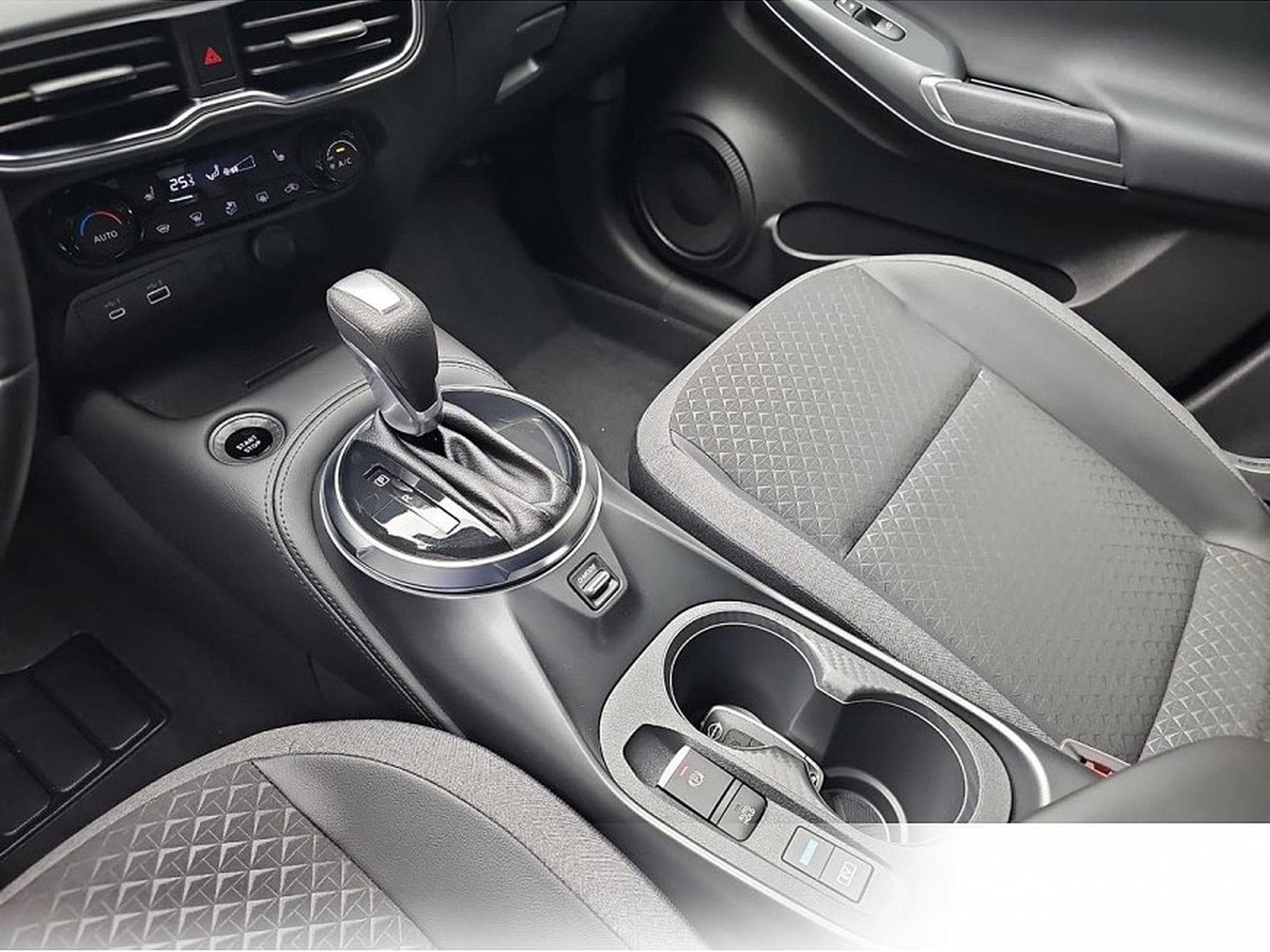 Nissan Juke (2026) - Photo 11