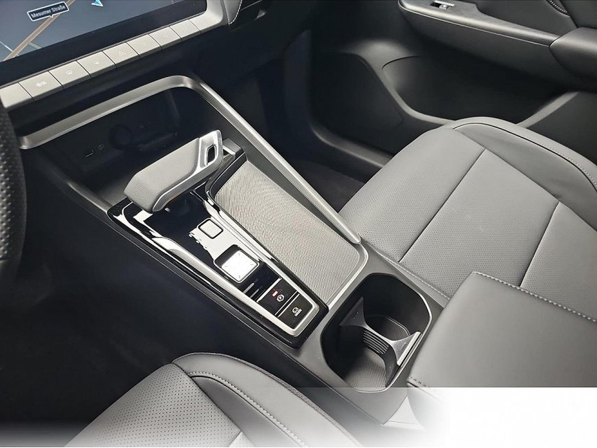 MG ZS (2026) - Photo 11