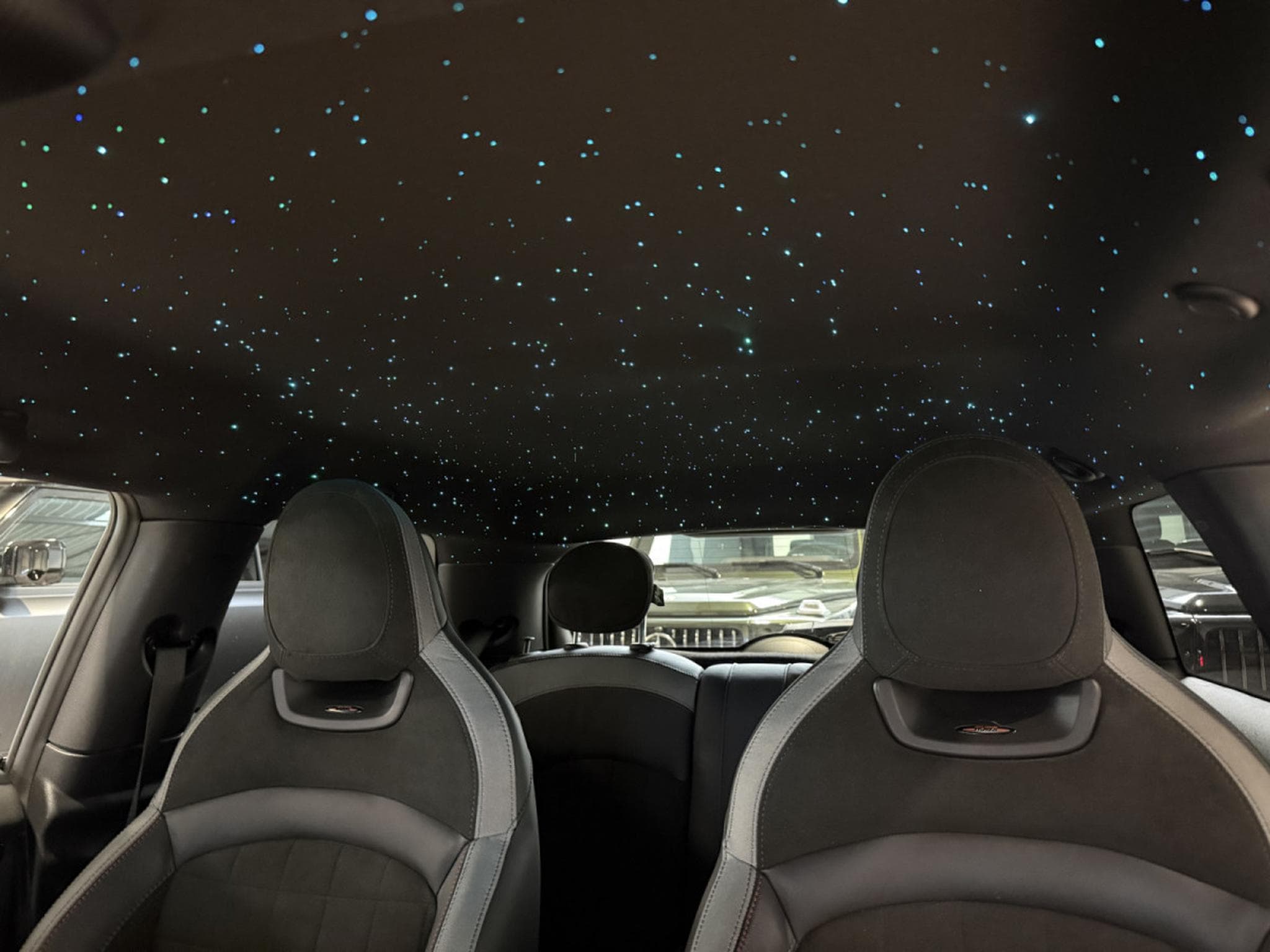 Mini Cooper John Cooper Works JCW 231/ GREEN/ STAR SKY (2020) - Photo 10