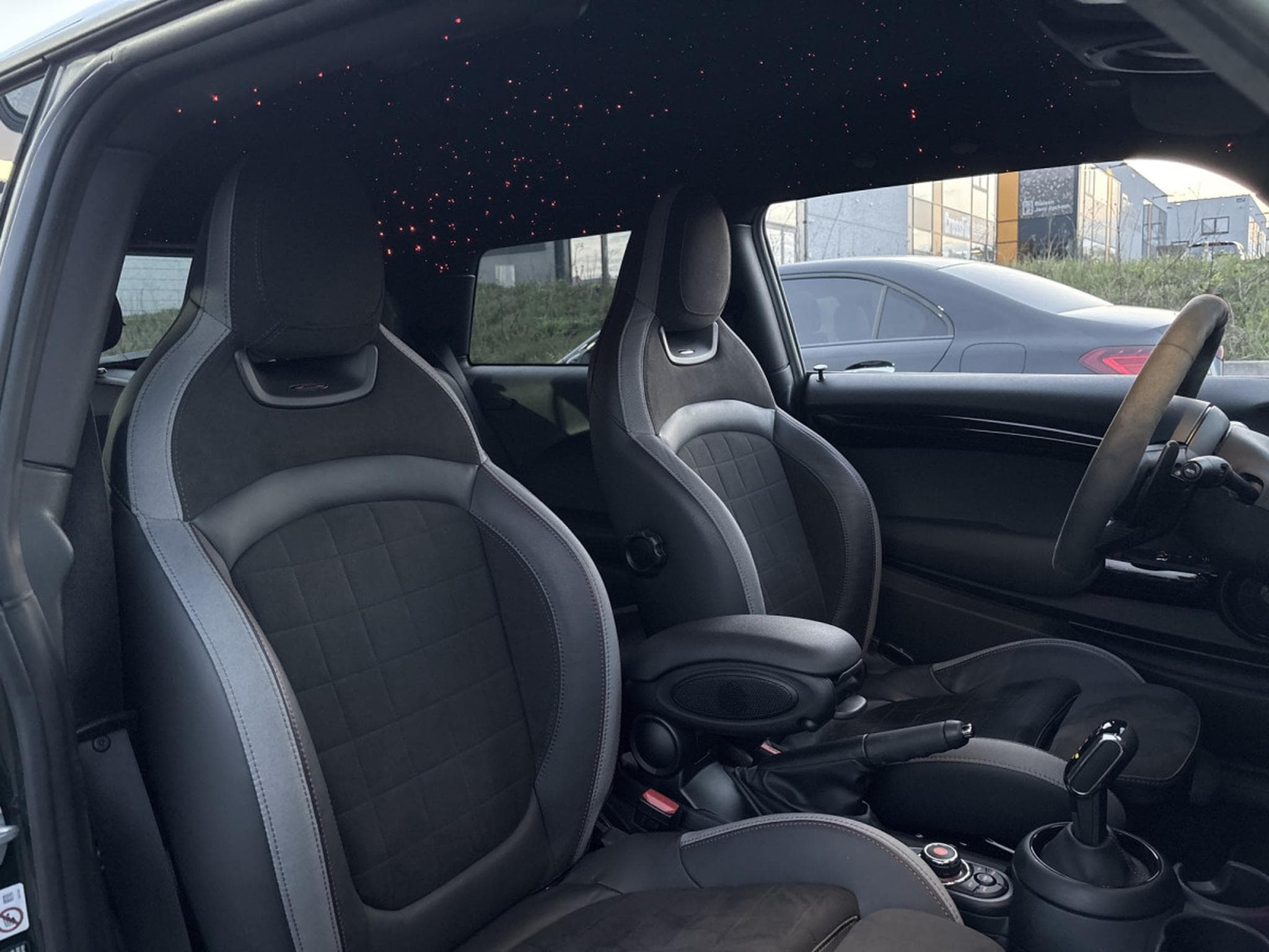 Mini Cooper John Cooper Works JCW 231/ GREEN/ STAR SKY (2020) - Photo 14