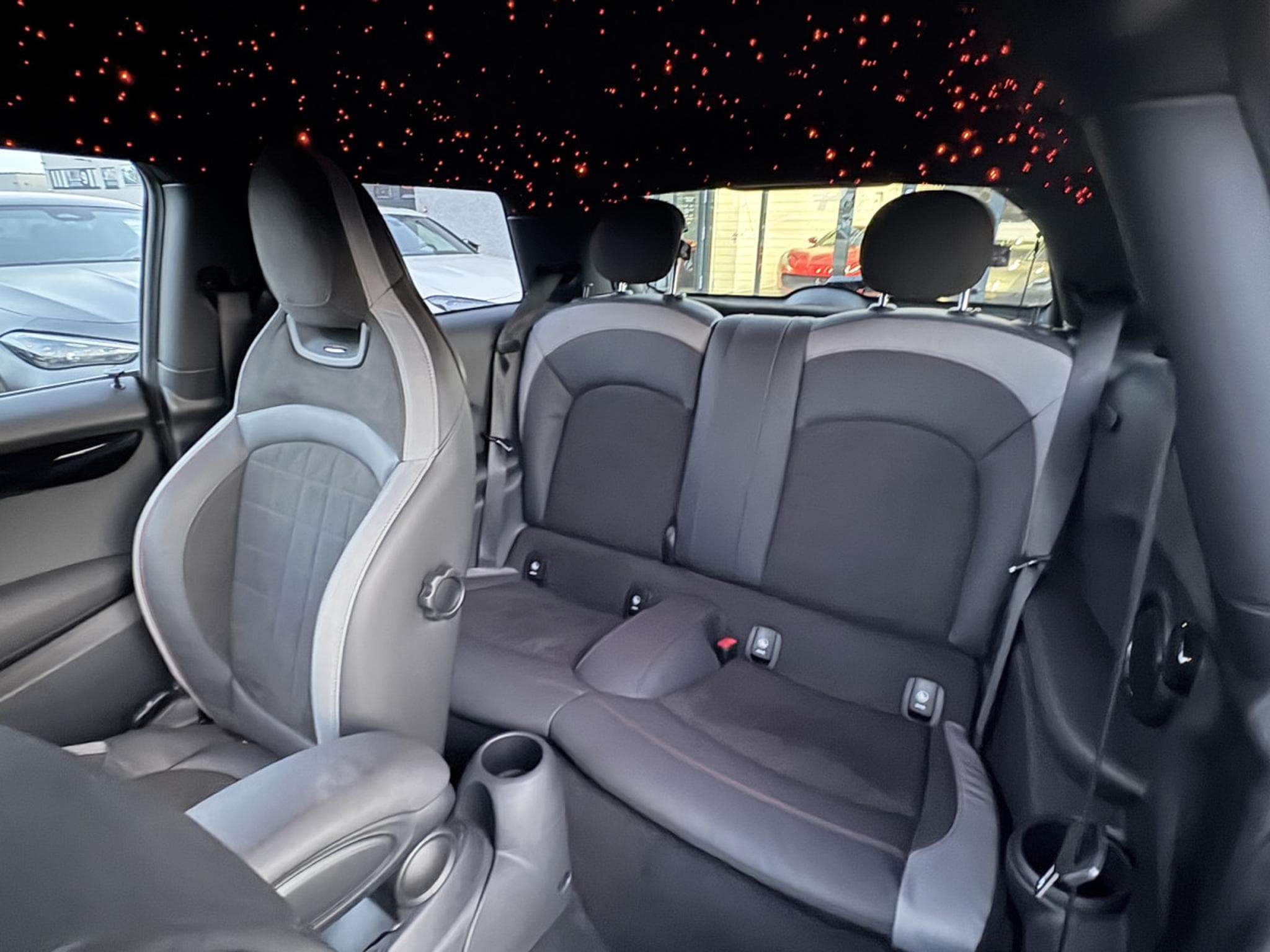 Mini Cooper John Cooper Works JCW 231/ GREEN/ STAR SKY (2020) - Photo 15