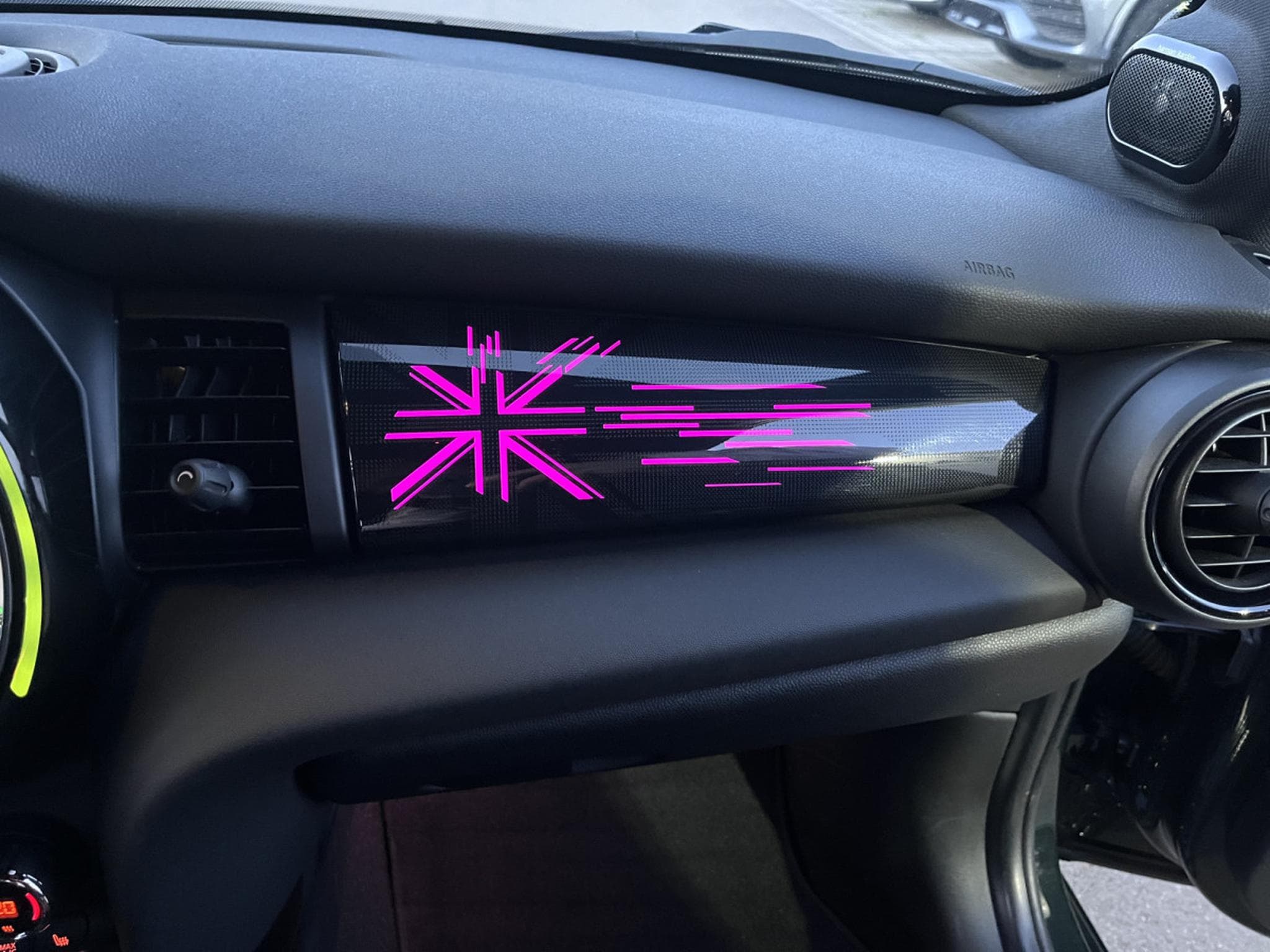 Mini Cooper John Cooper Works JCW 231/ GREEN/ STAR SKY (2020) - Photo 22