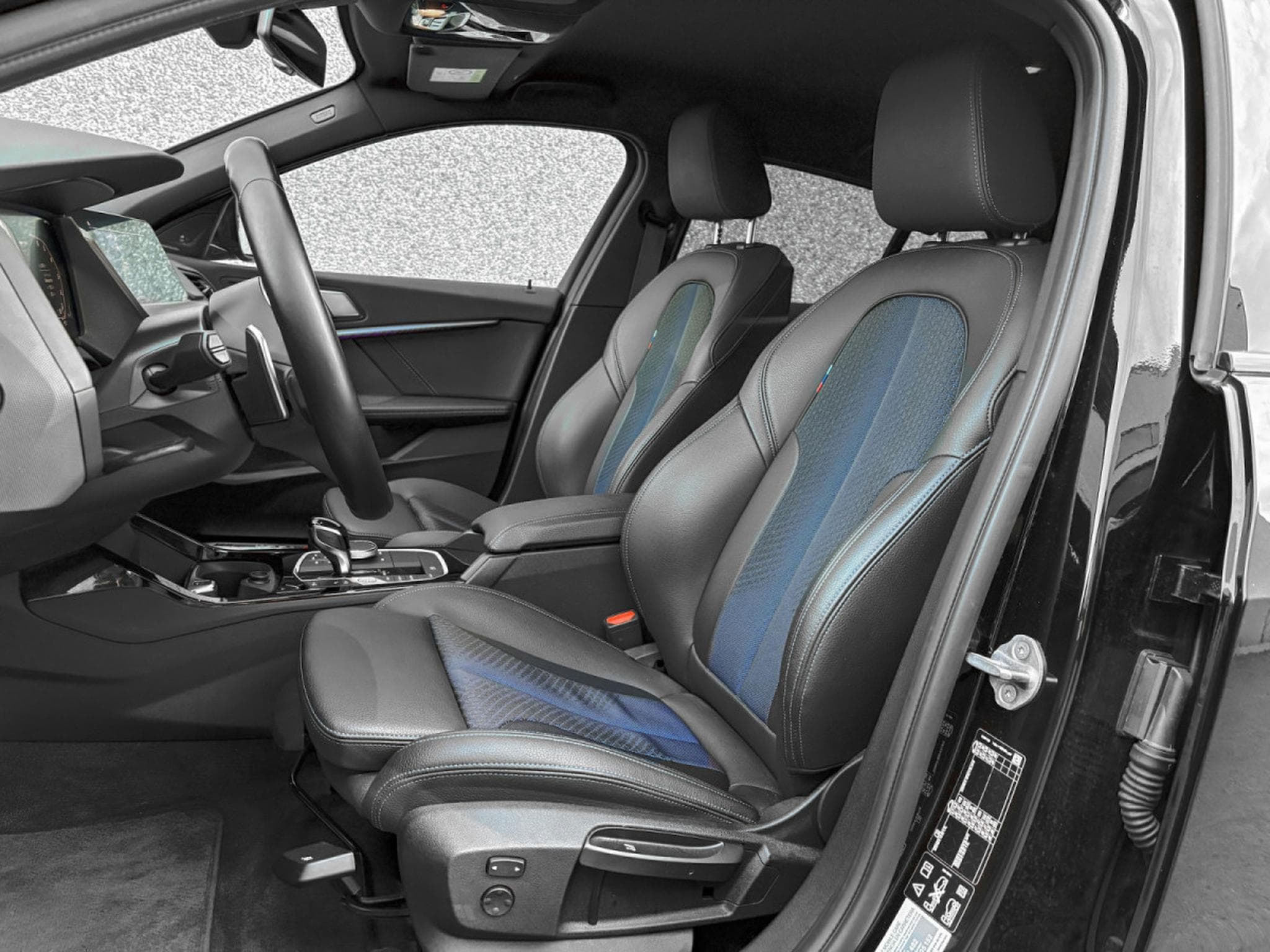 BMW M135 M135i xDRIVE/ ORIGINAL AKRAPOVIC EXHAUST (2023) - Photo 17