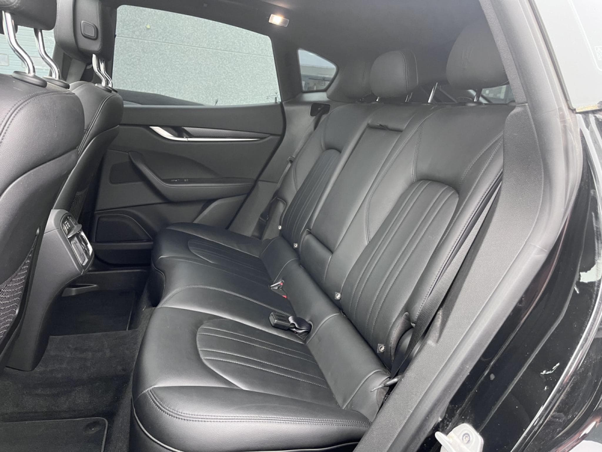 Maserati Levante SQ4 DIESEL 3.0 4WD/ 21°/ SCHIEBEDACH/ (2020) - Photo 16