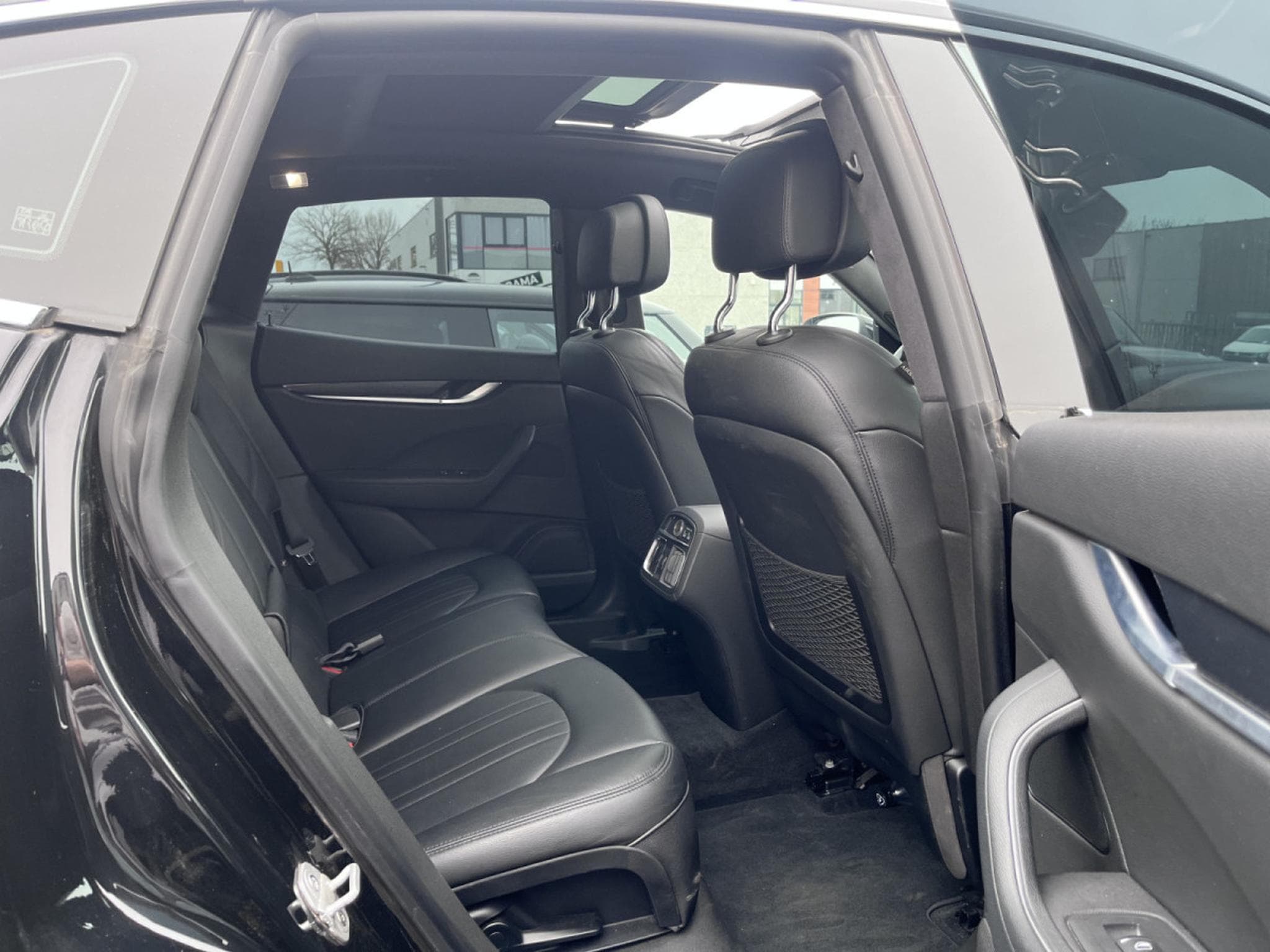 Maserati Levante SQ4 DIESEL 3.0 4WD/ 21°/ SCHIEBEDACH/ (2020) - Photo 23