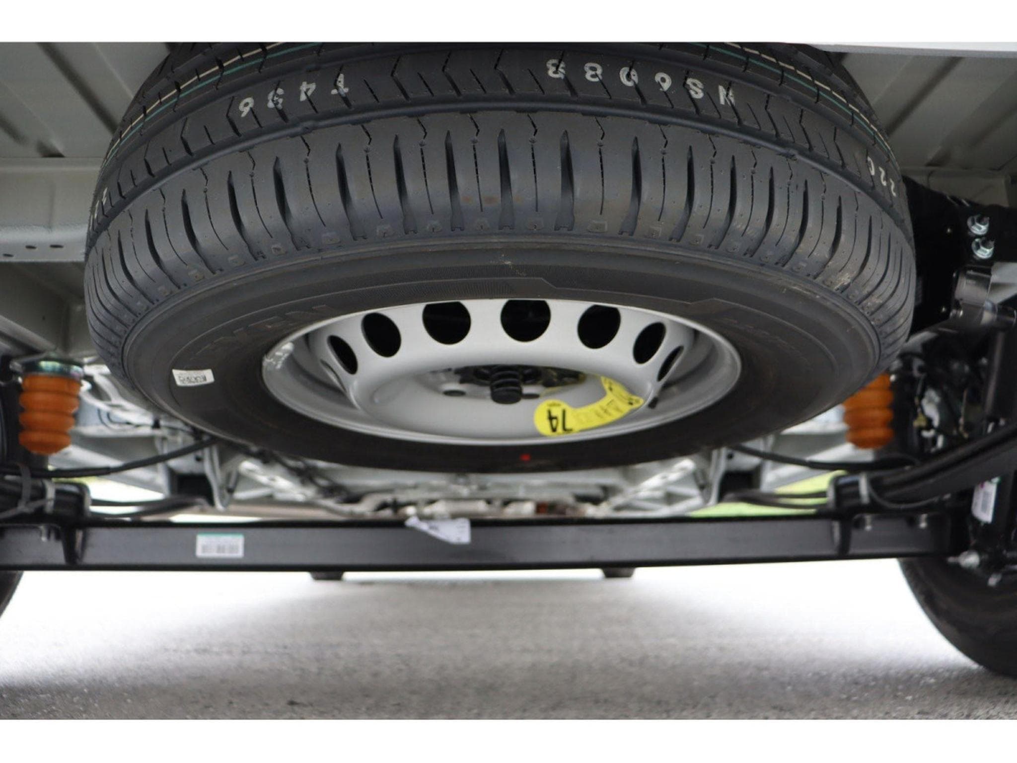 Peugeot Boxer 2.2 BlueHDI 140 EAT8 L3H2 (2025) - Photo 20