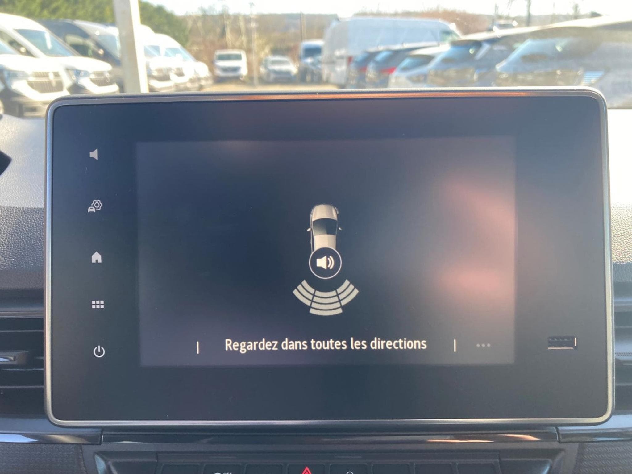 Renault Kangoo 1.5 dCi 95 Double Cabine L2 (2025) - Foto 18