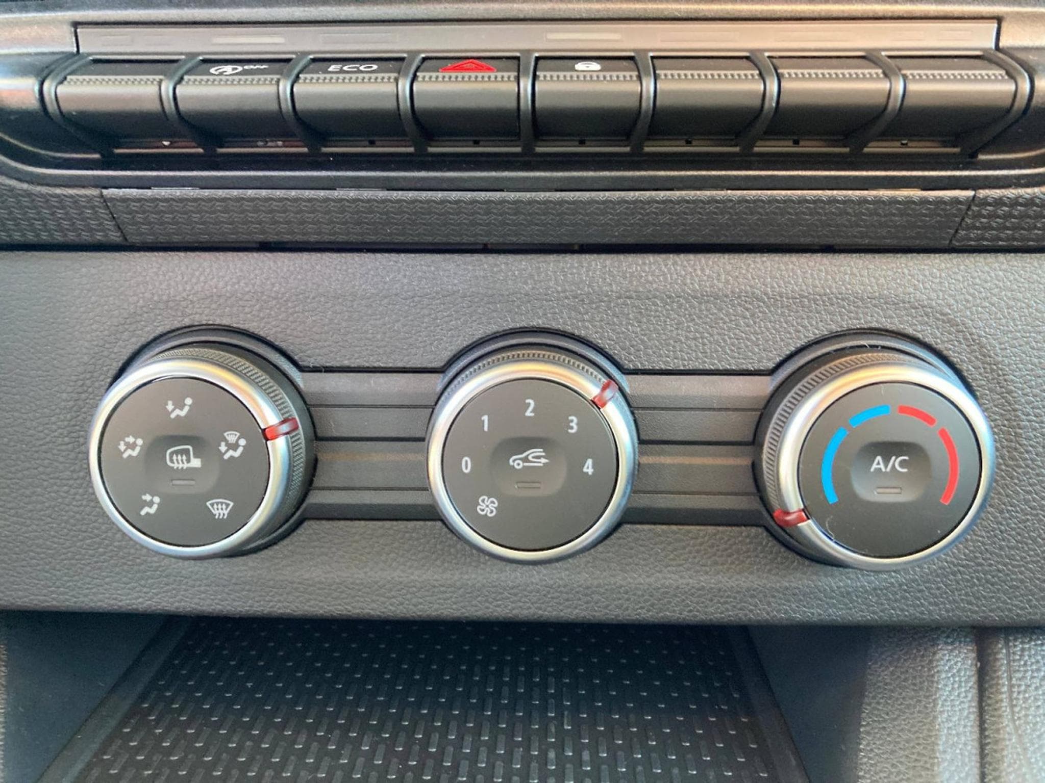 Renault Kangoo 1.5 dCi 95 Double Cabine L2 (2025) - Foto 20