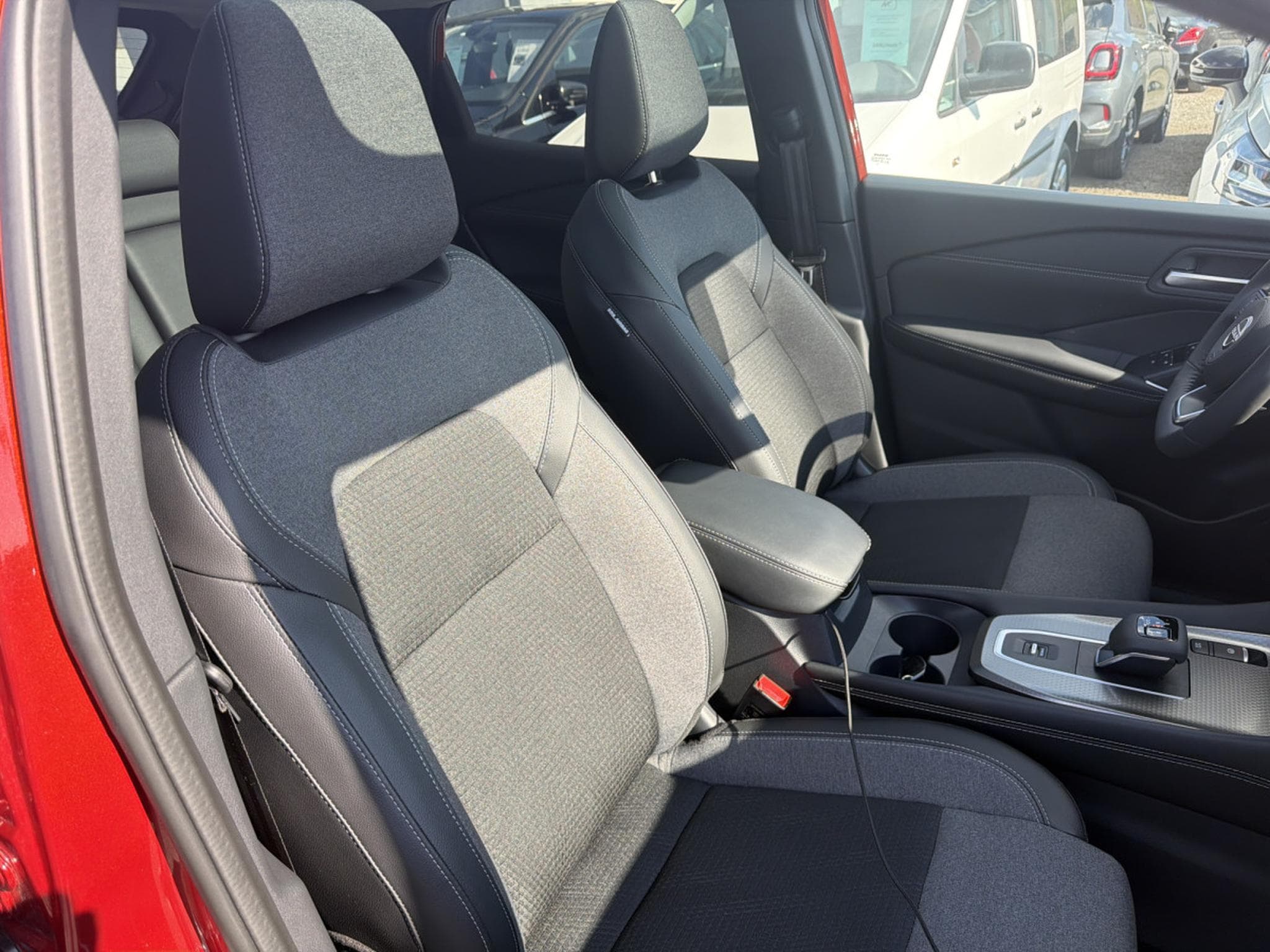 Nissan Qashqai 1.3 N-CONNECTA 2WD 158CV Xtronic Mild-Hybrid (2026) - Photo 14