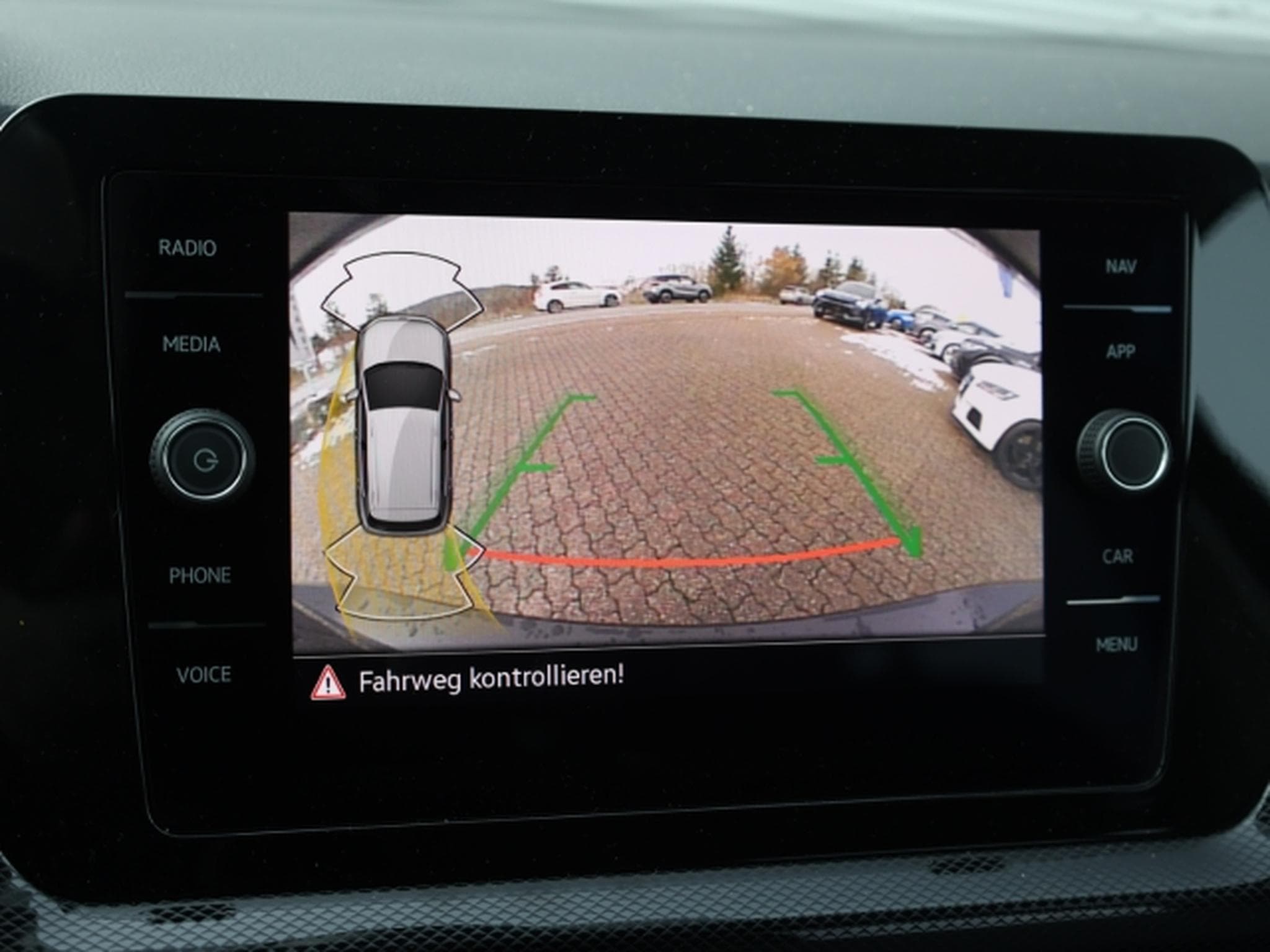 VW T-Cross 1.5 TSI DSG Matrix RFK ACC PDC (2026) - Photo 6