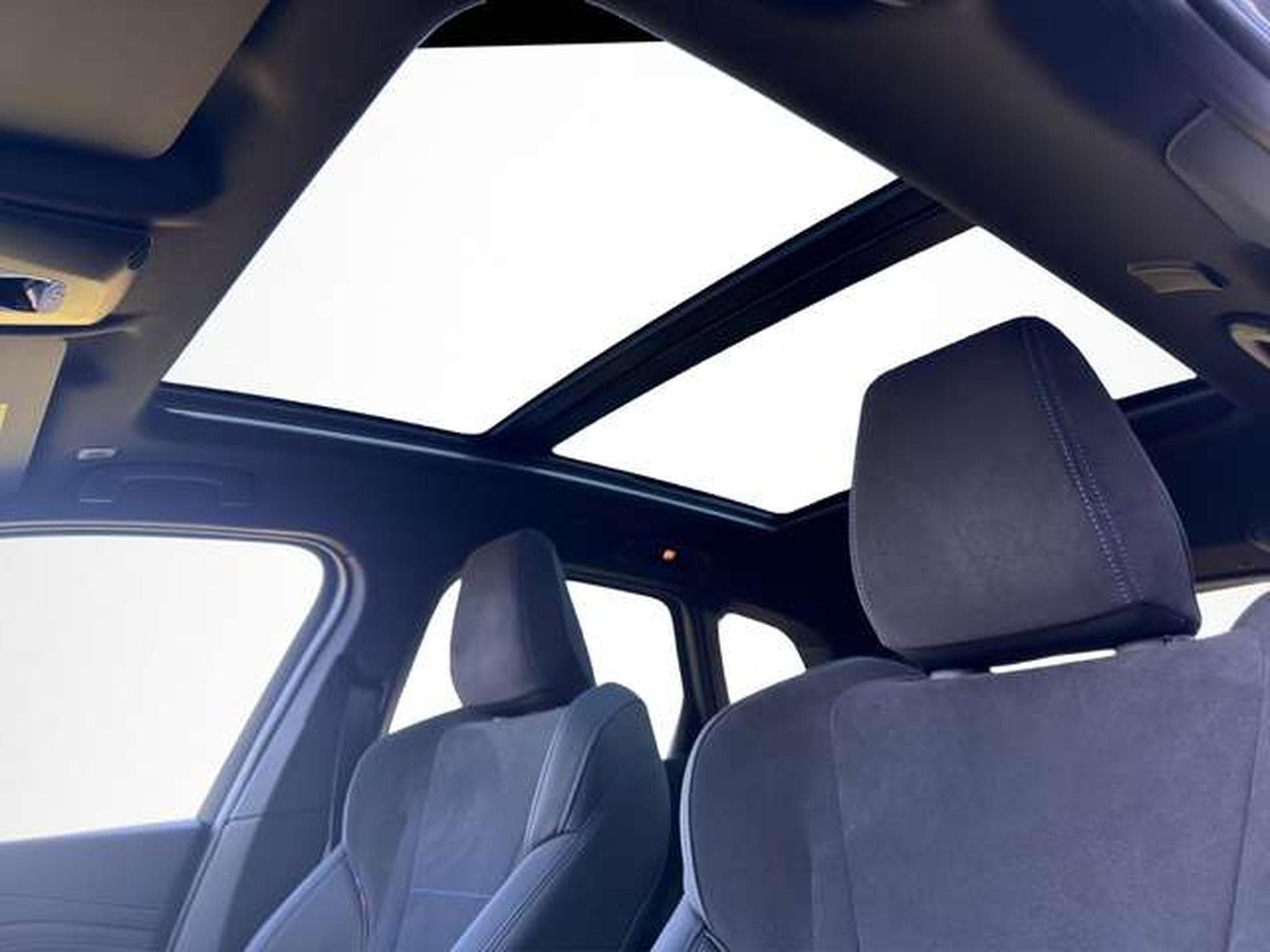 BMW 220 Active Tourer 220 i M Sport/elektr. Sitze/Innova (2024) - Photo 10