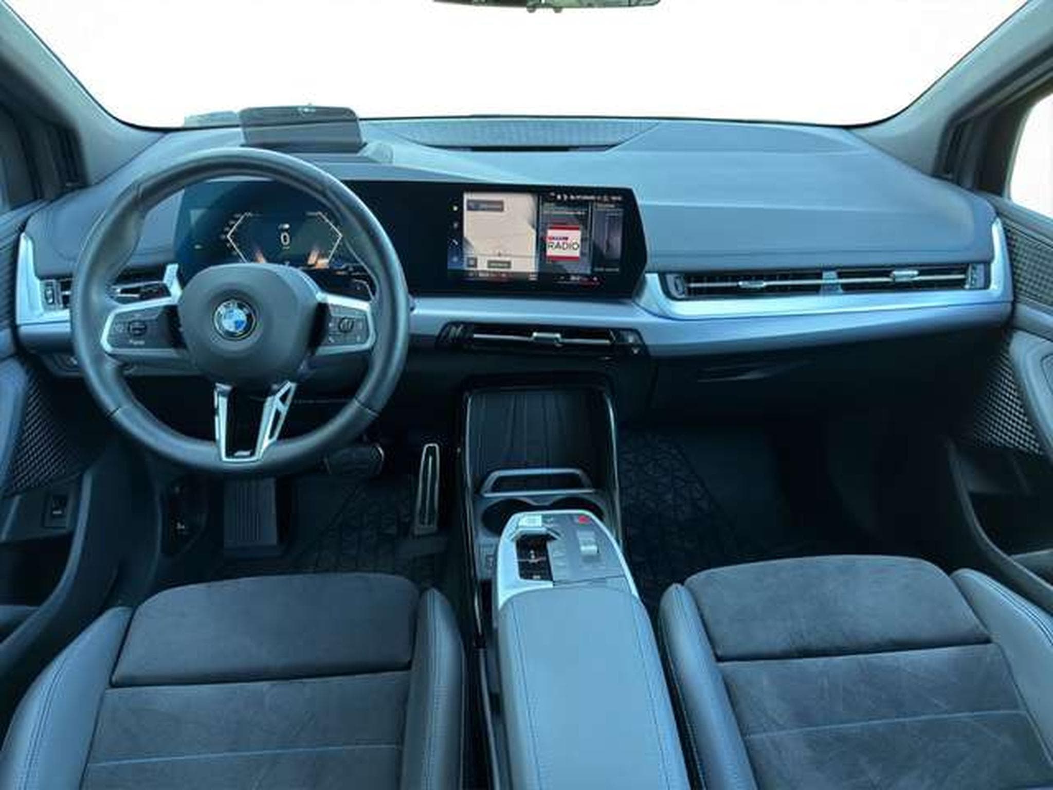 BMW 220 Active Tourer 220 i M Sport/elektr. Sitze/Innova (2024) - Photo 14