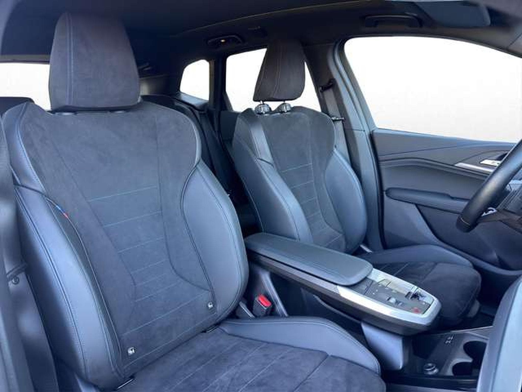 BMW 220 Active Tourer 220 i M Sport/elektr. Sitze/Innova (2024) - Photo 17