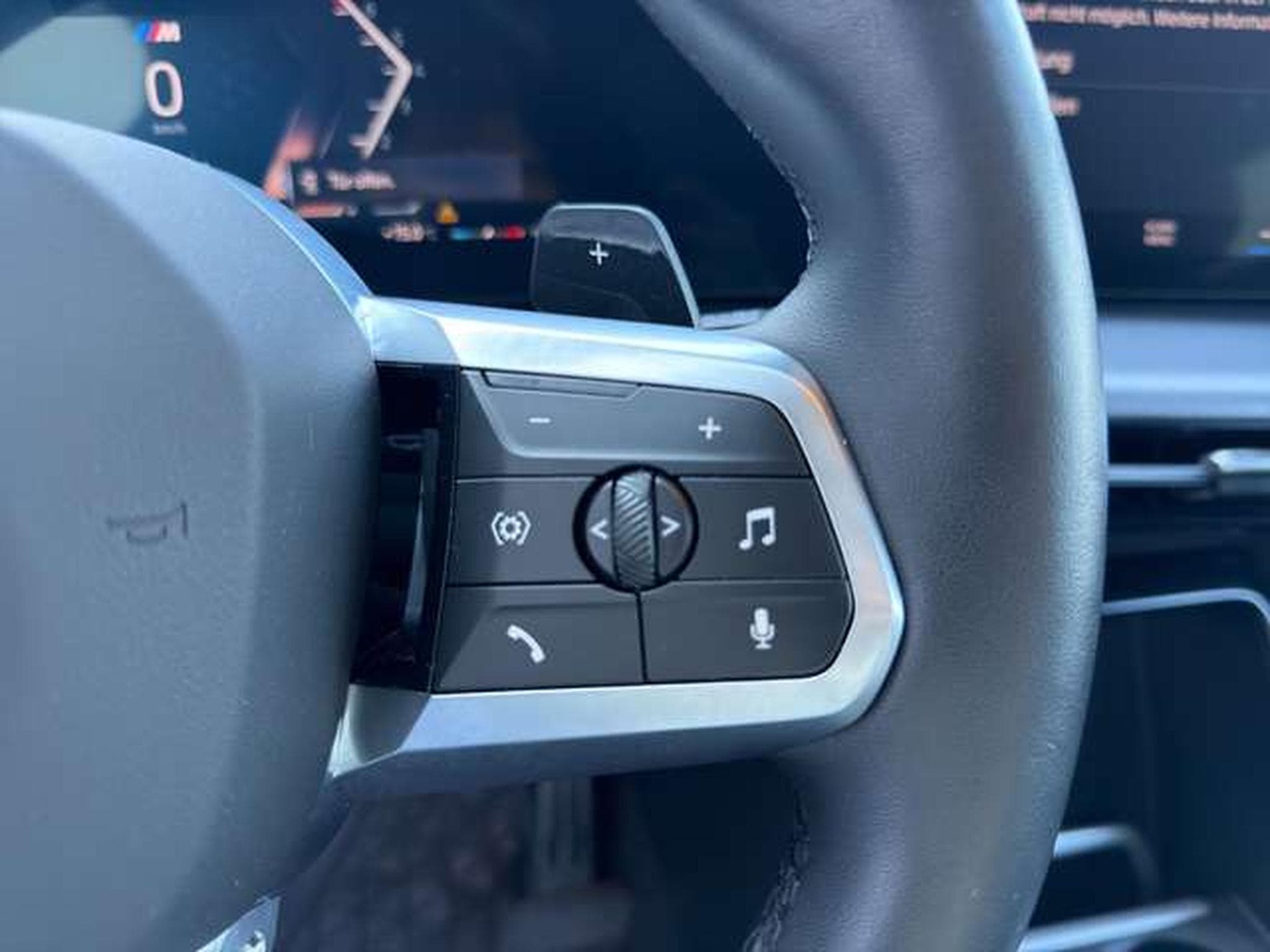 BMW 220 Active Tourer 220 i M Sport/elektr. Sitze/Innova (2024) - Photo 25