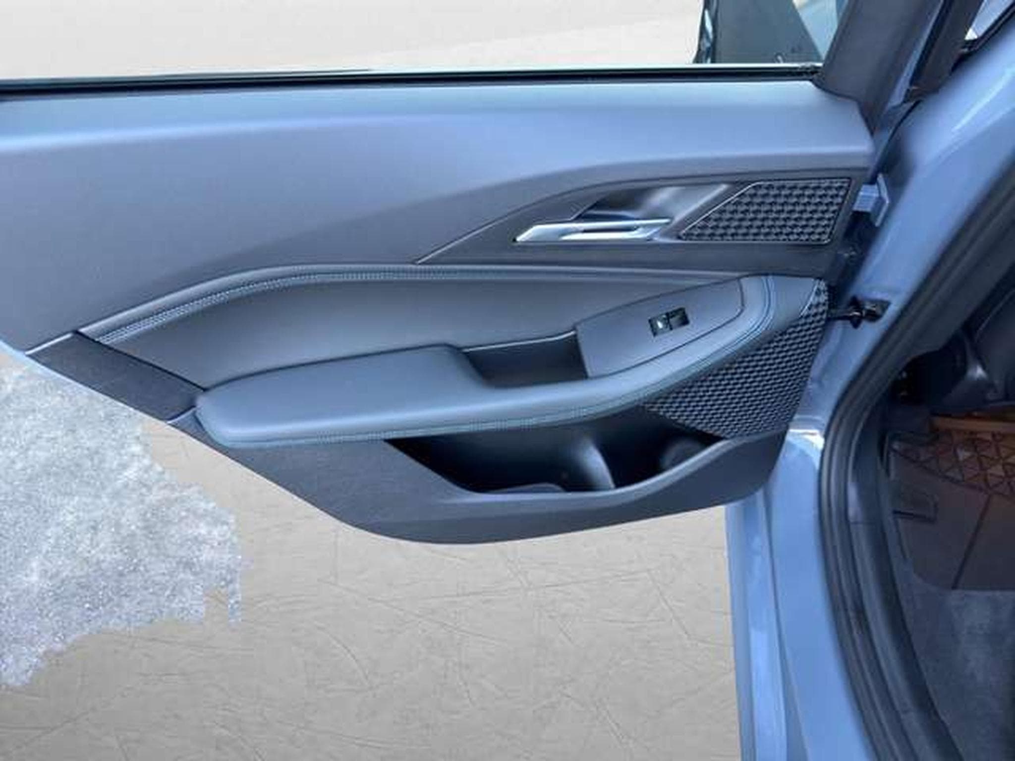 BMW 220 Active Tourer 220 i M Sport/elektr. Sitze/Innova (2024) - Photo 27