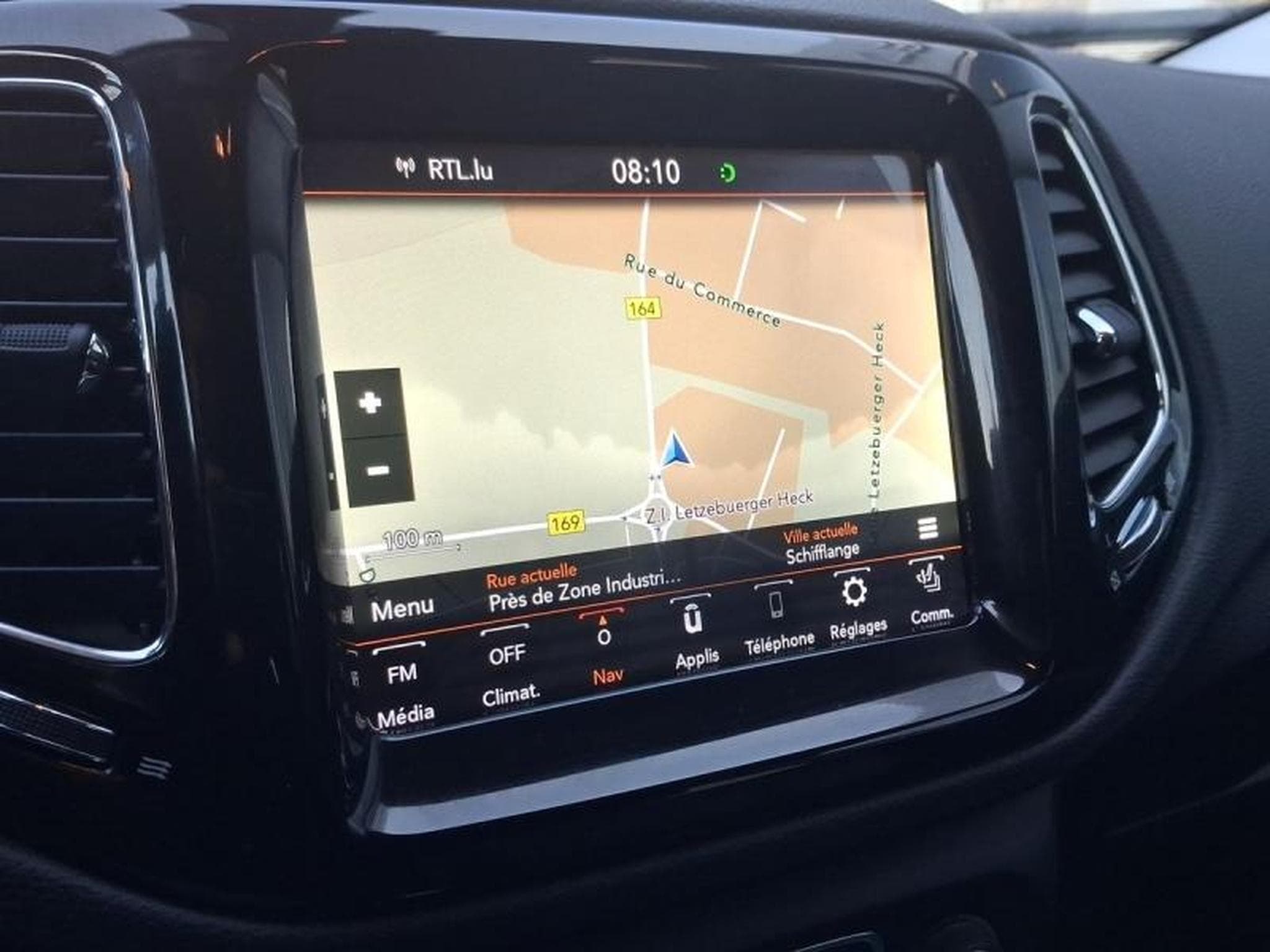 JEEP Compass 1.4 MultiAir II 140ch Longitude Business 4x2 Euro6d-T (2018) - Photo 5