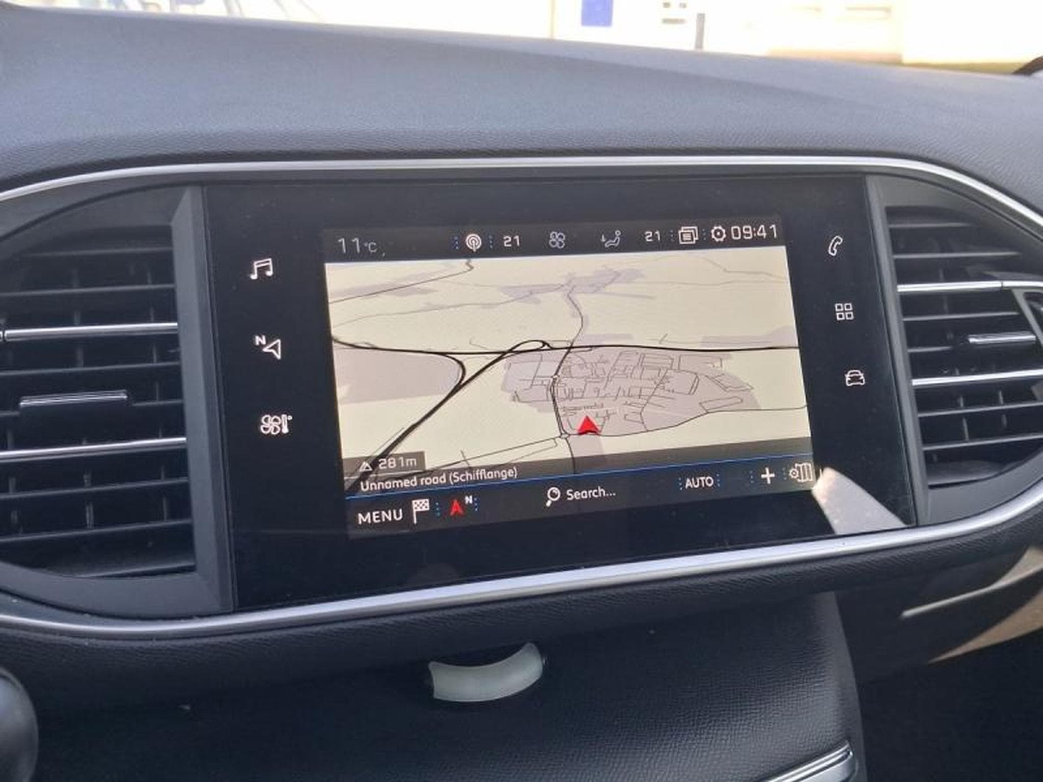 PEUGEOT 308 1.5 BlueHDi 130ch S&S Active (2021) - Photo 5